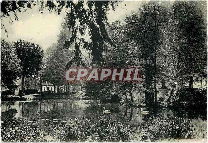 CPM Luchon Hte Garonne Parc de l'Etablissement Thermal Effet de Jumiere 