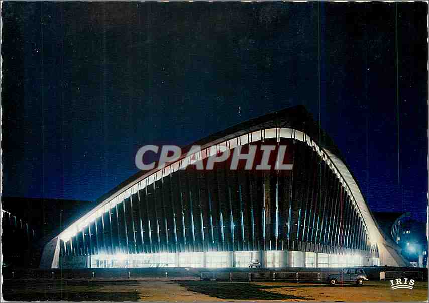 Grenoble ville olympique — Vue de nuit du palais de glace — R. Demartini & P. Junillon architectes