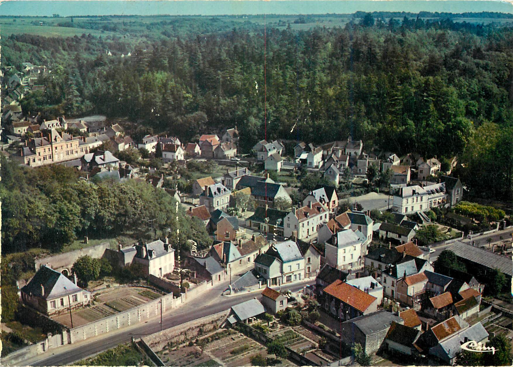 CPM Chissay en Touraine L et Ch Vue generale aerienne 