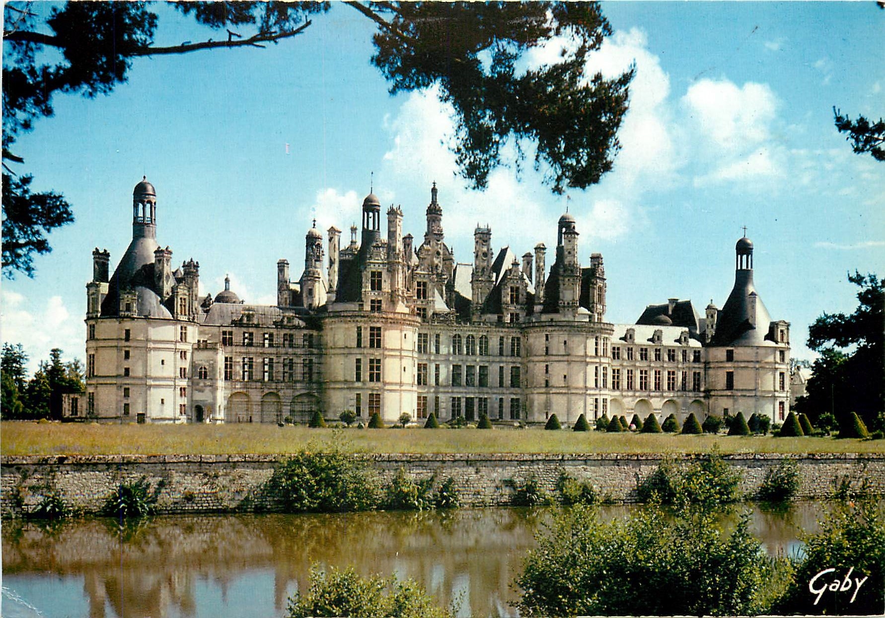 CPM Chateaux de la Loire Chambord L et C 