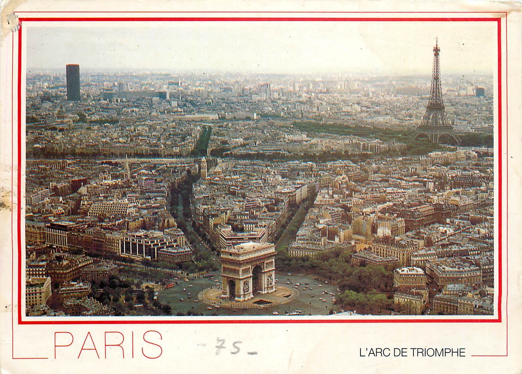 CPM Paris L'Arc de Triomphe et la Tour Eiffel vus d'avion Tour Eiffel
