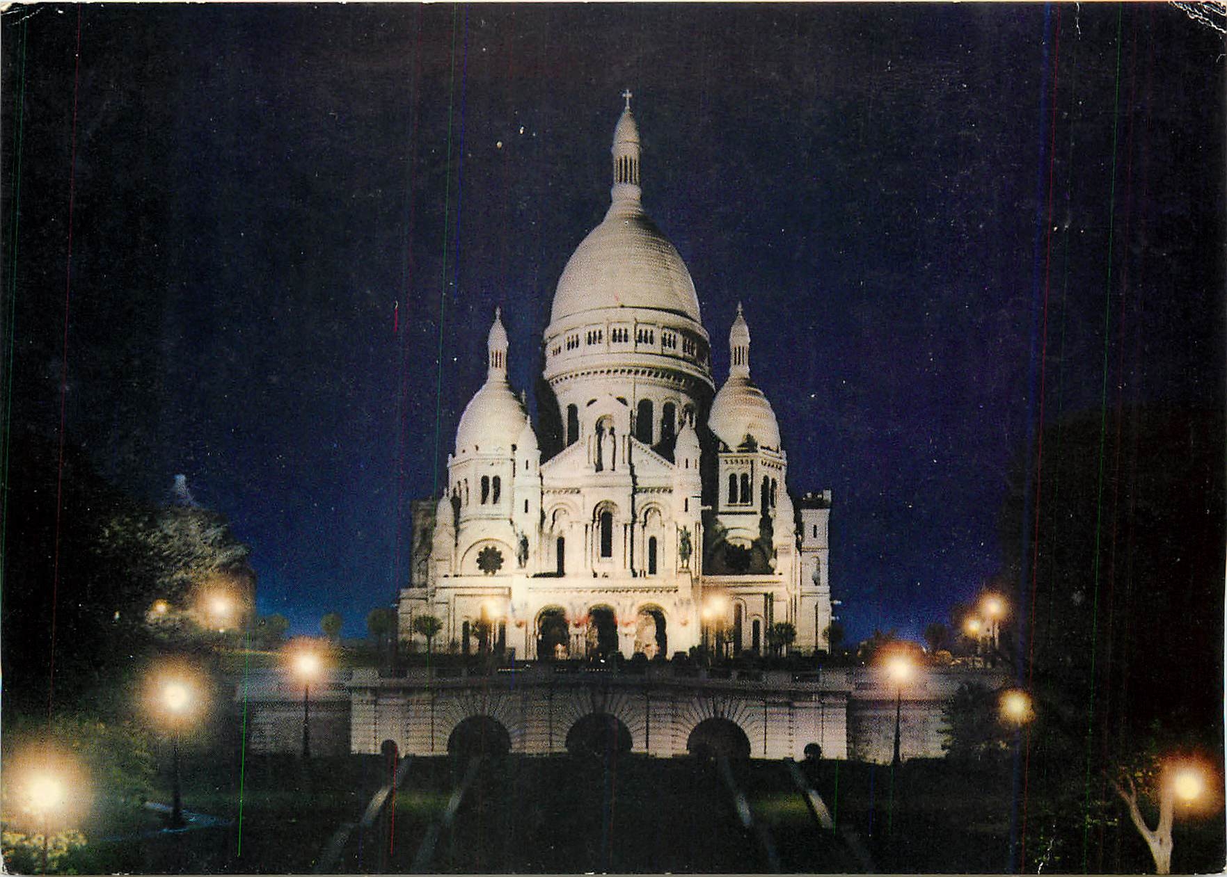 CPM Paris la nuit Le Sacre Coeur de Montmartre 