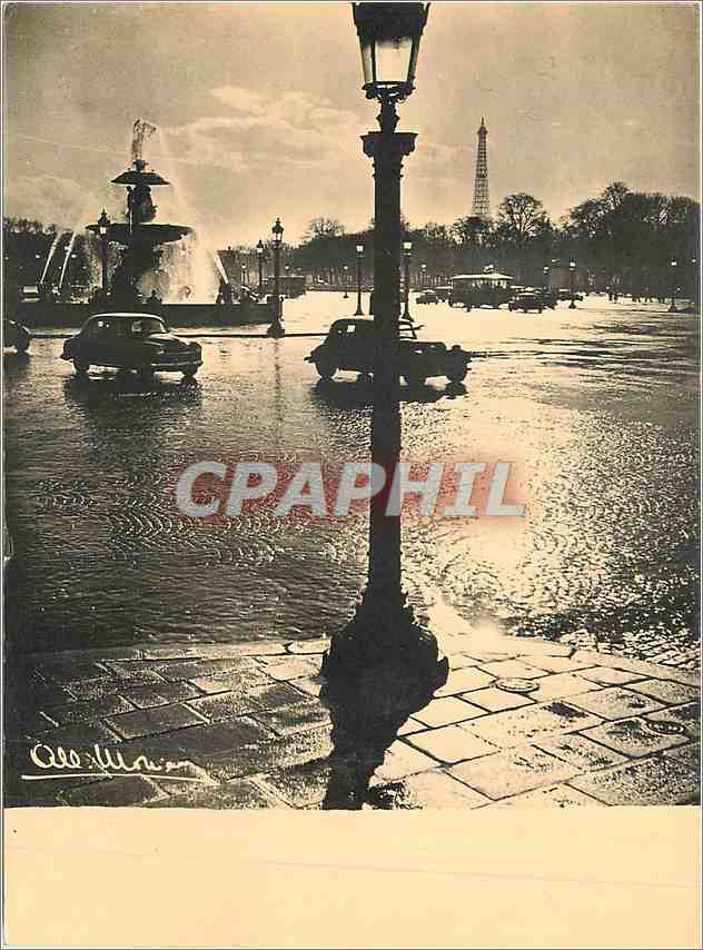 CPM Paris Contre jour place de la Concorde 