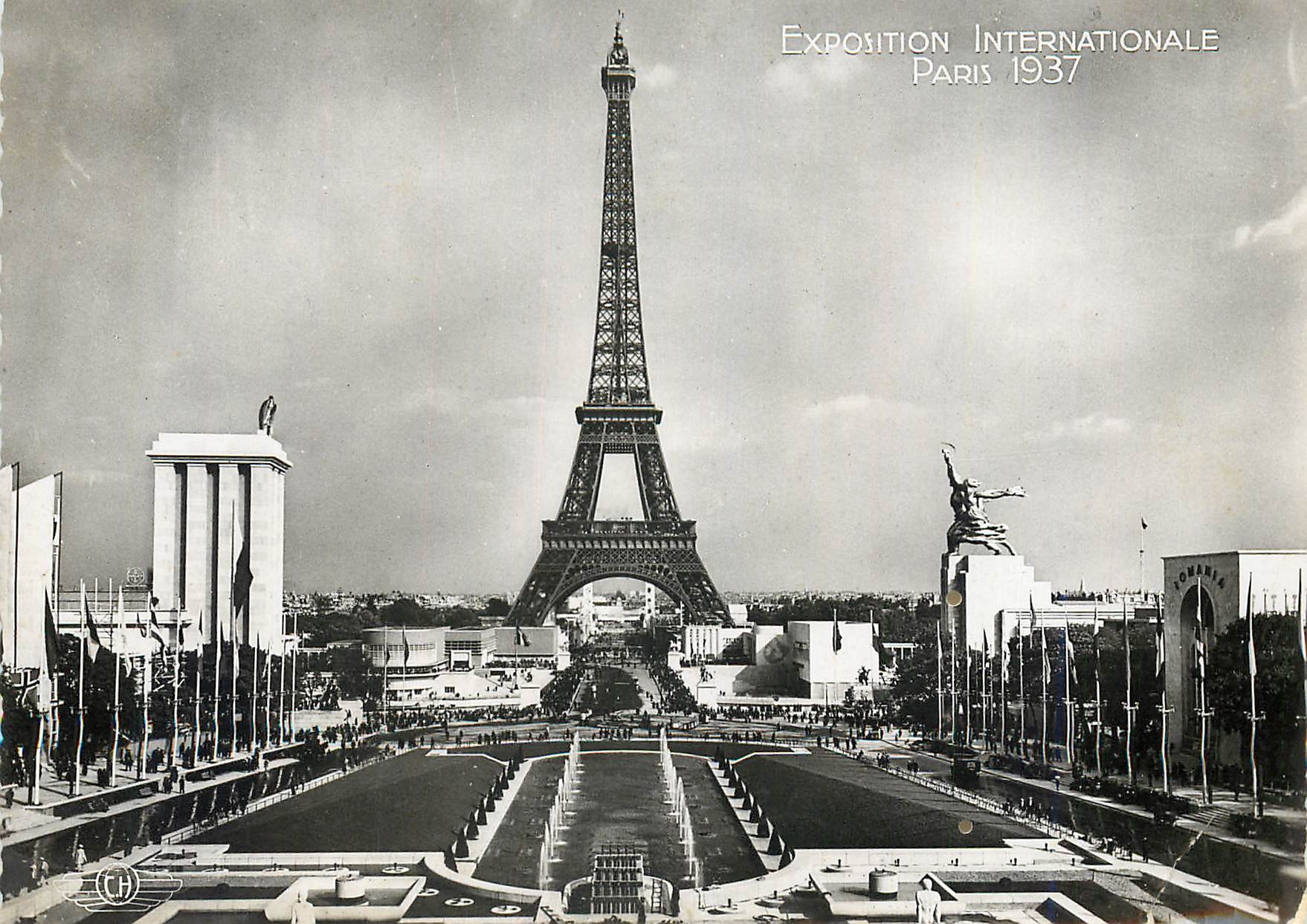 CPM Exposition Internationale Paris 1937 Prise du Trocadero Tour Eiffel