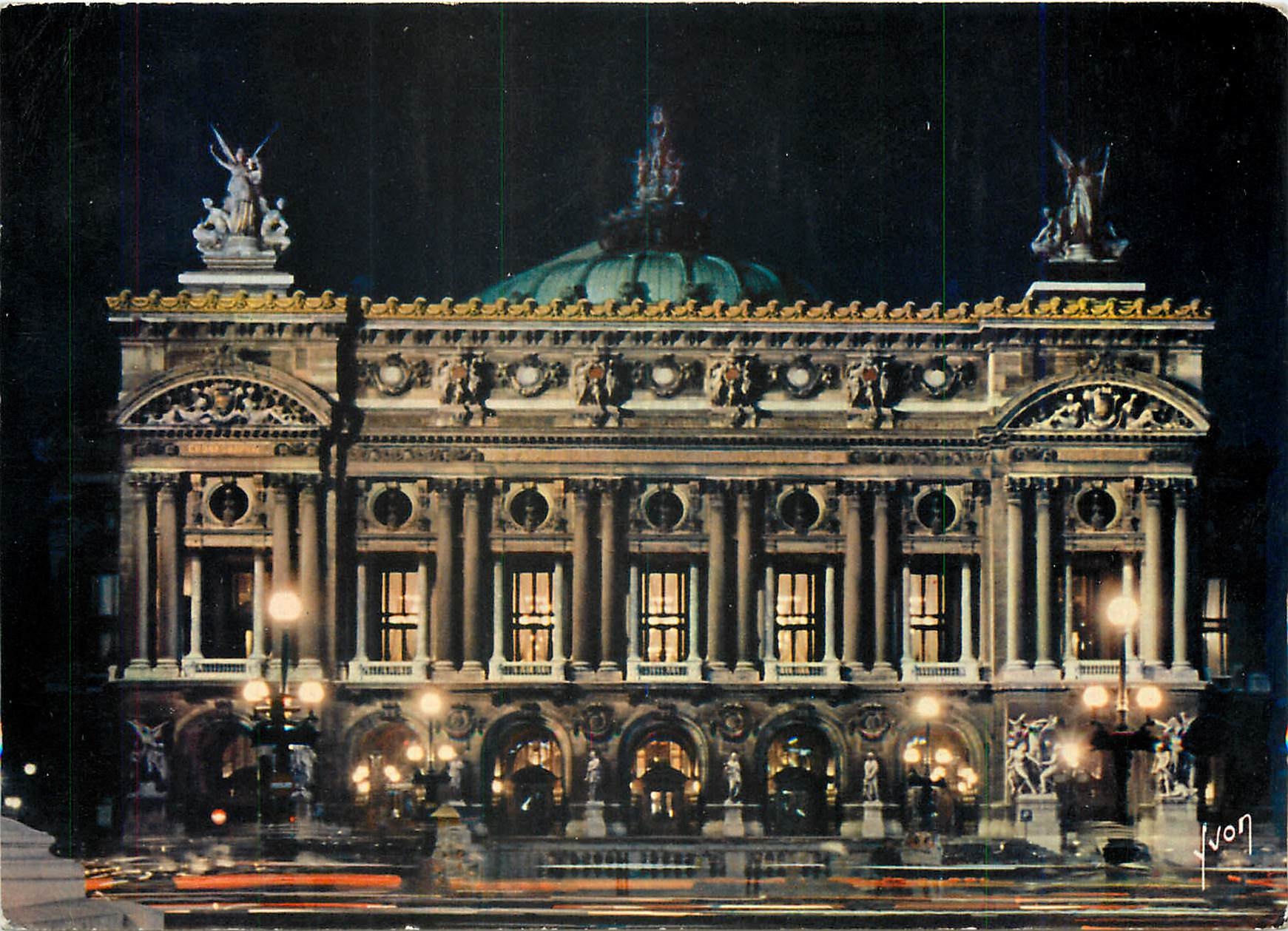 CPM Paris la nuit L'Opera illumine 
