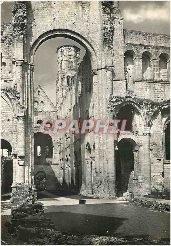CPM Jumieges S Mme Ruines de l'Abbaye Nef de l'Eglise Notre Dame Vue de l'Est 