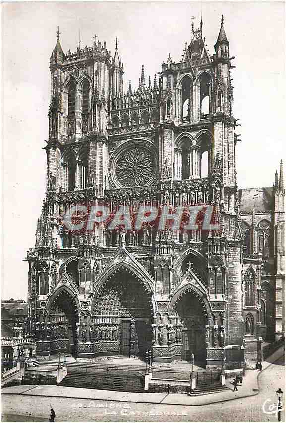 CPM Amiens La Cathedrale 