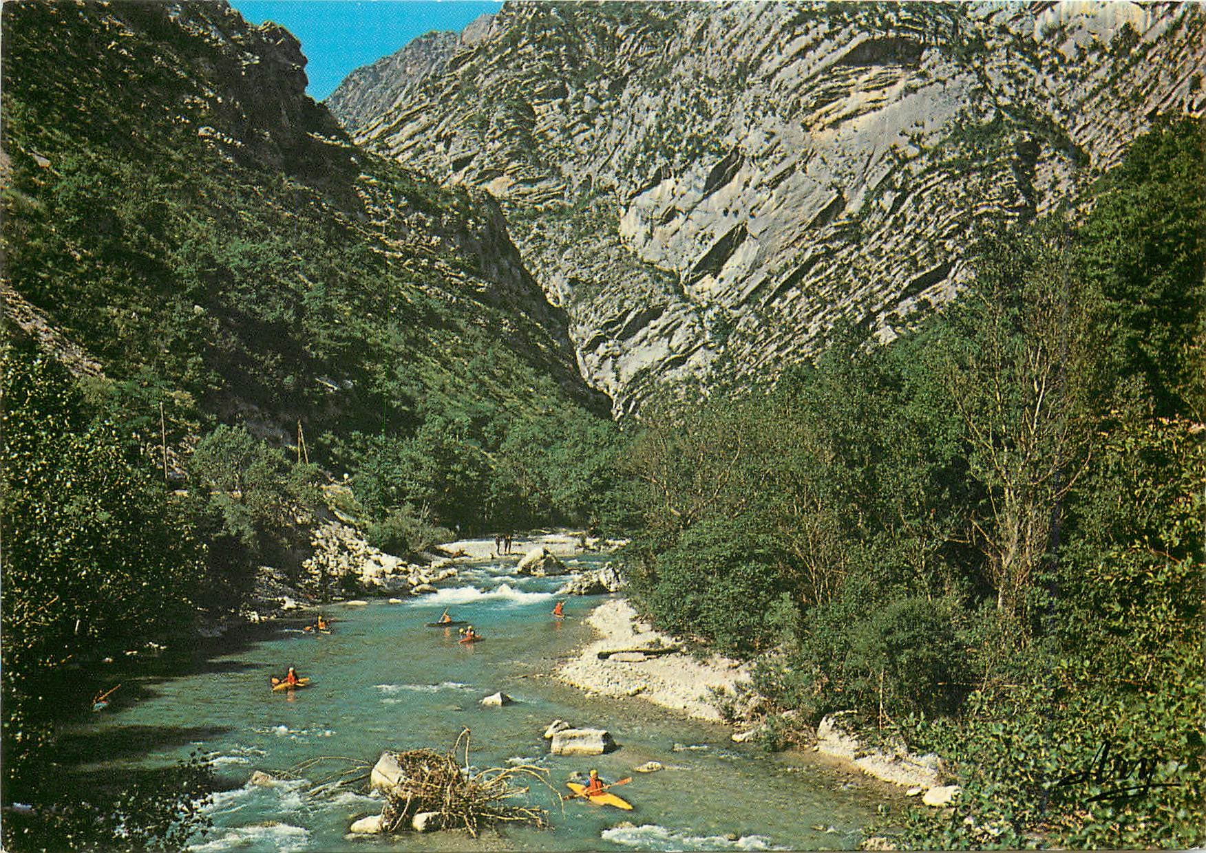 CPM Les Gorges Pittoresques du Verdon Descente en cayac du grand canyon 