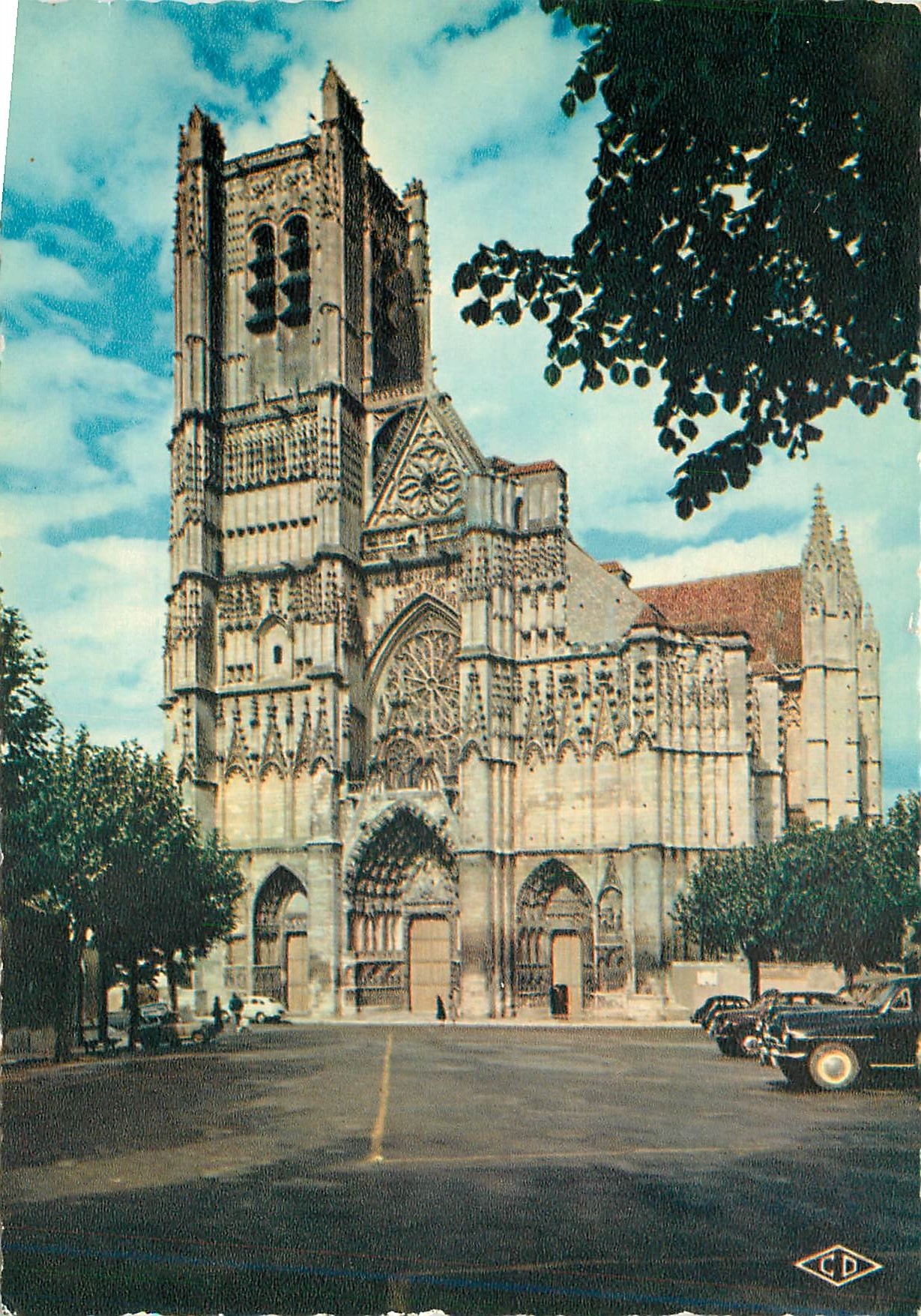 CPM Auxerre Yonne La Cathedrale Saint Etienne Crypte Romane 