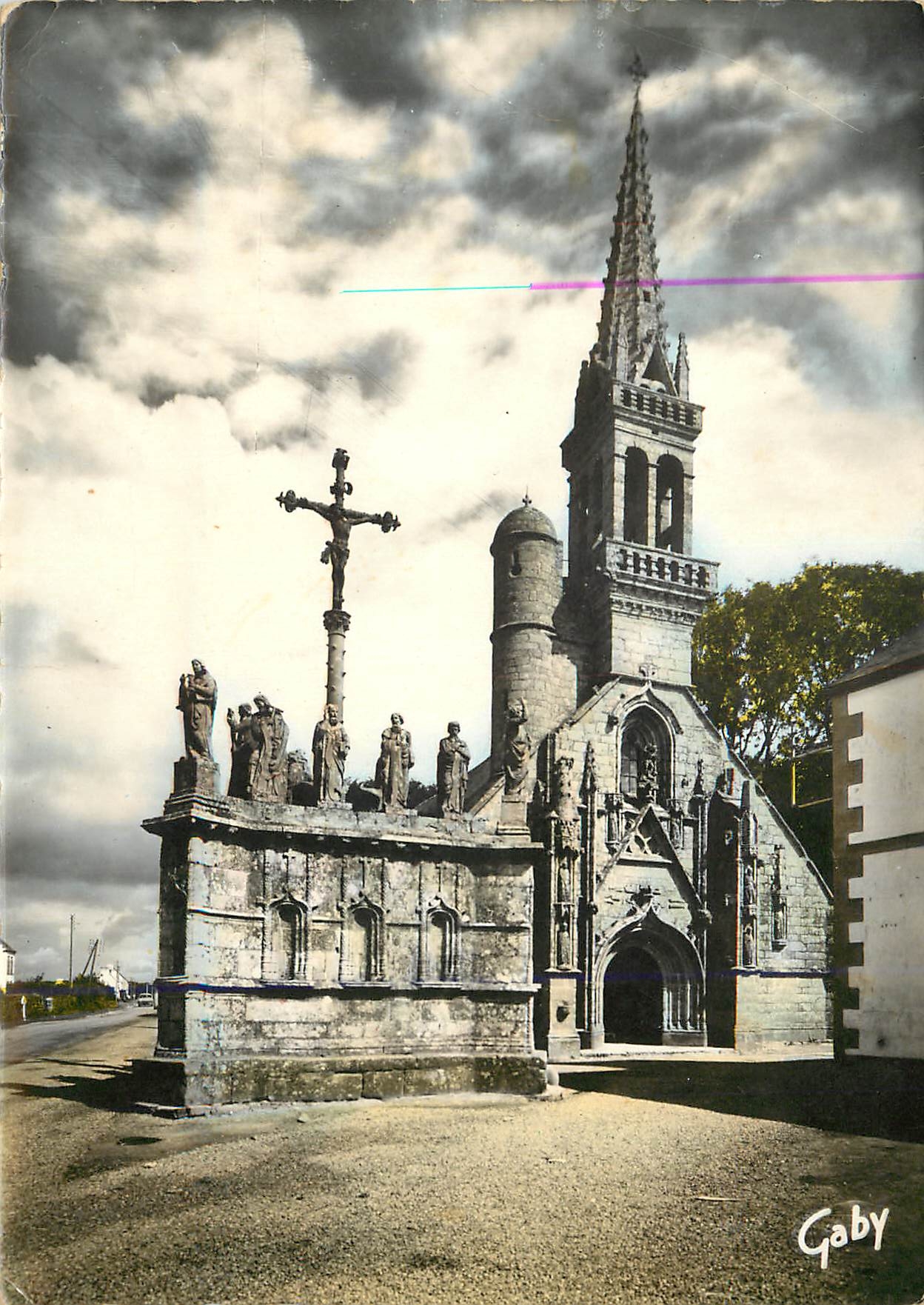 CPM Calvaire Bretons Calvaire et Eglise de Comfort Finistere 