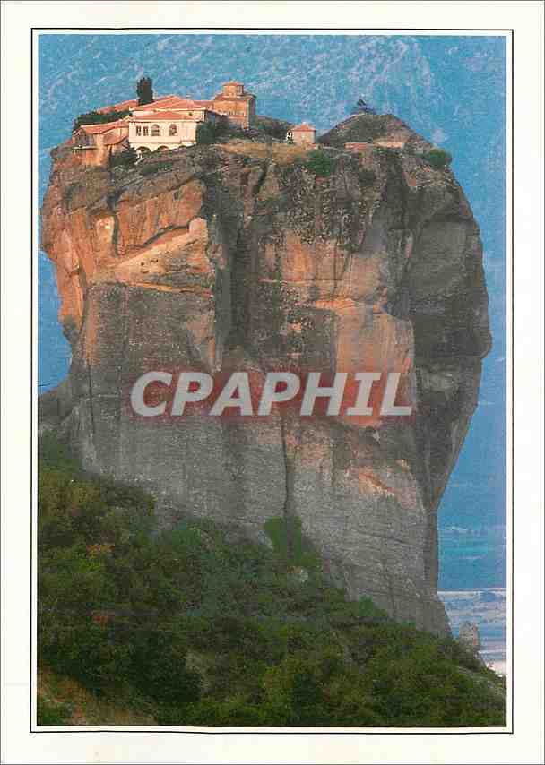 CPM Grece Monastere de la Sainte Trinite sur les Meteores 