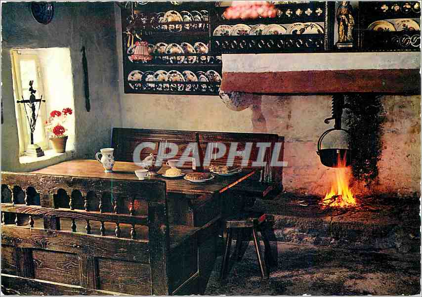 CPM Interieur de Chaumiere du Porzay Sainte Anne la Palud 