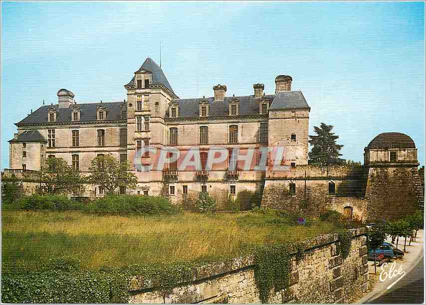 CPM Cadillac sur Garonne Chateau des Ducs d'Epernon 