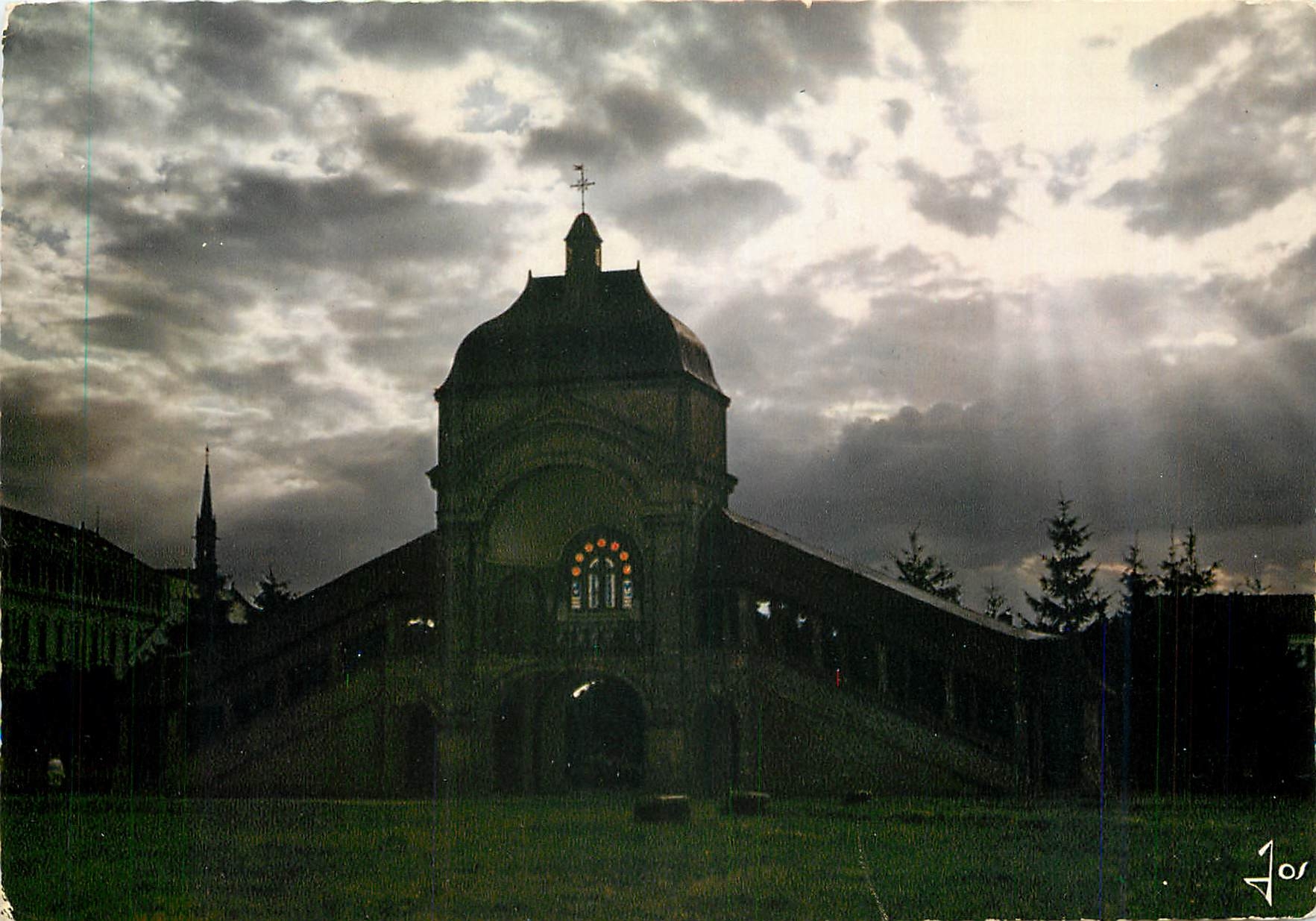 La Scala Sancta à Sainte-Anne-d'Auray — éditeur La Bretagne en Couleurs, n° série non visible