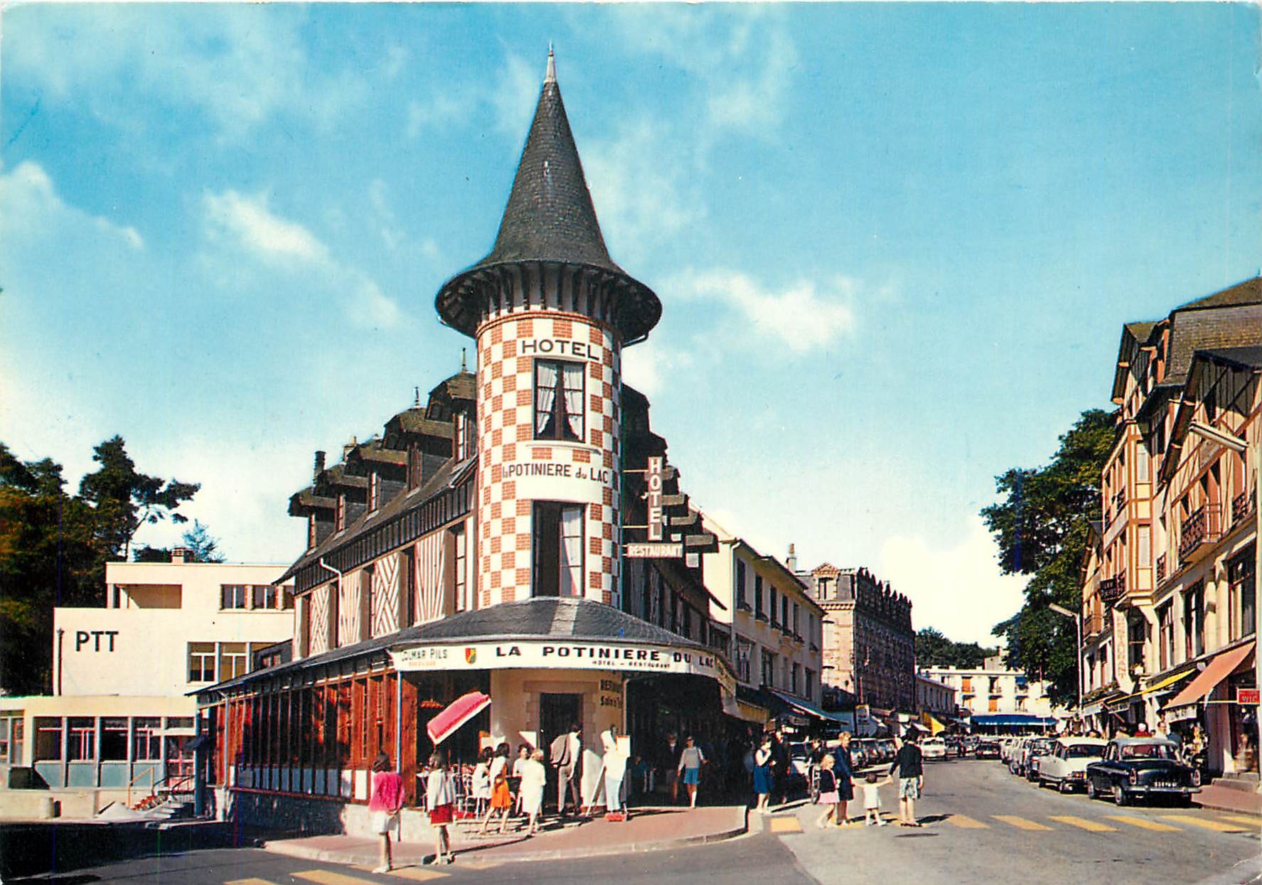 Hôtel La Potinière du Lac — Bagnolles-de-l'Orne — éditeur Artaud de la Métallurgie