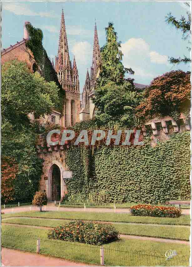 CPM Quimper La Cathedrale et les Jardins 