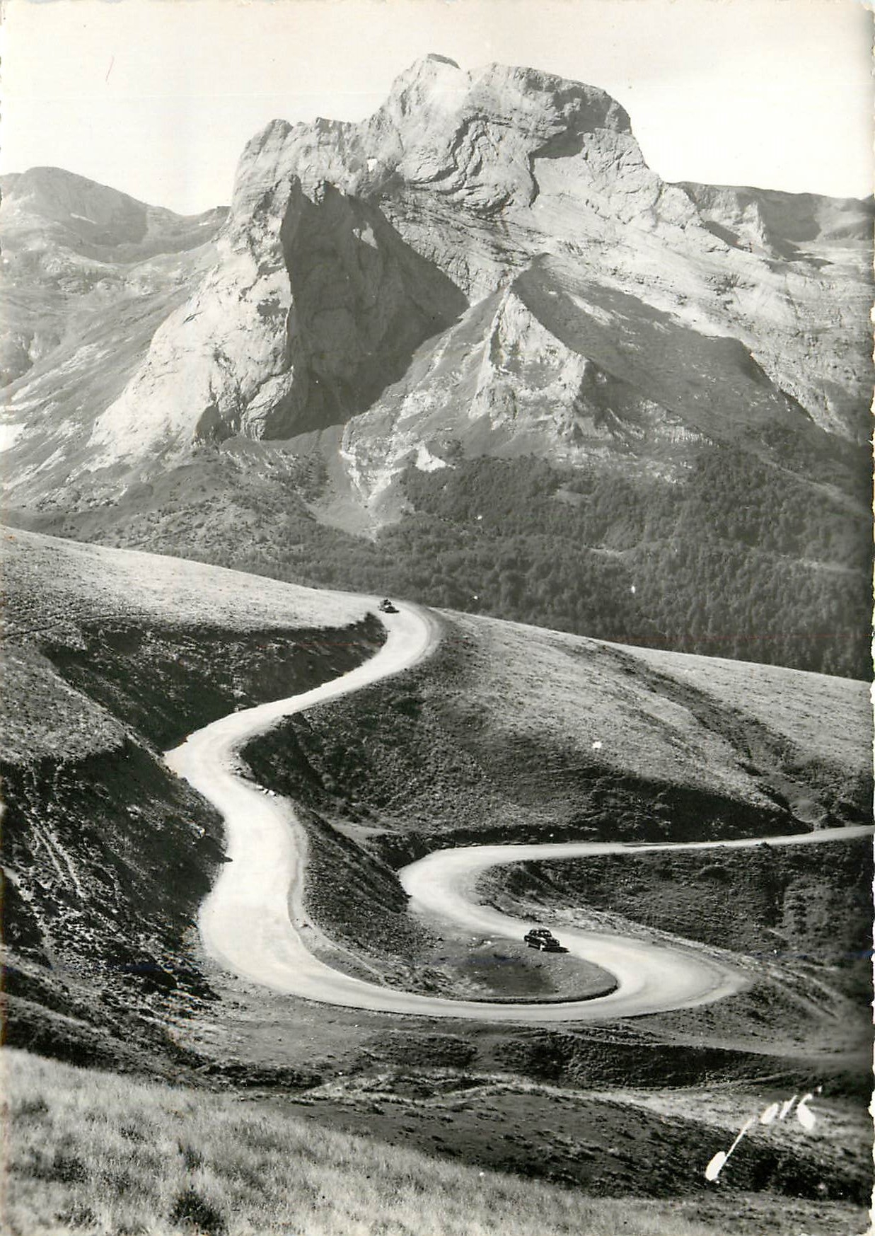 Route du Col d'Aubisque — Le Pic du Ger et le Fer à Cheval — Édition Jove, Pau