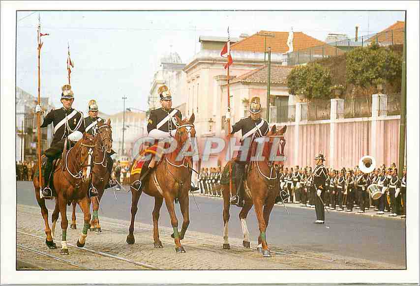 CPM Lisboa Portugal La releve de la garde au Palais de Belem 