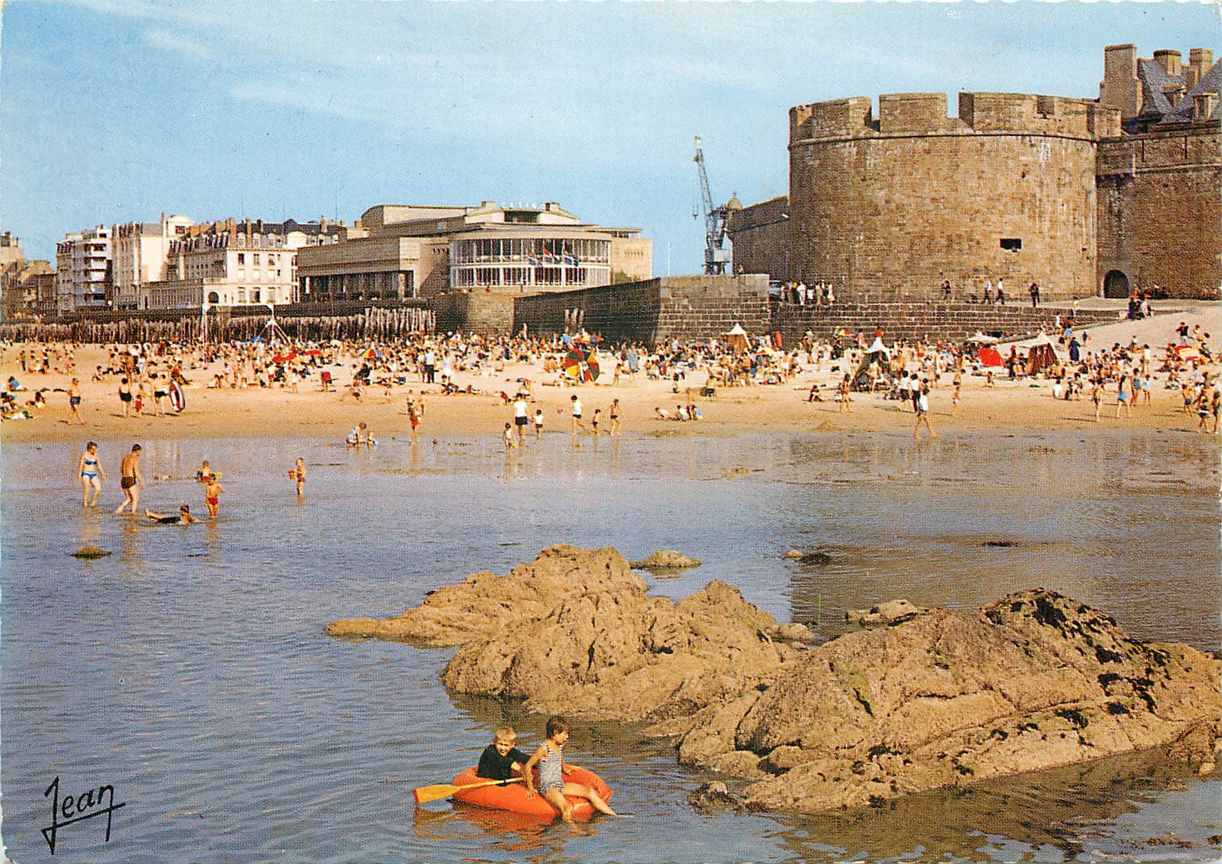CPM Saint Malo I et V Le Plage de l'Eventail La Grande Plage Le Casino 