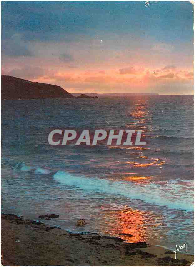 CPM Saint Luniare Ille et Vilaine Coucher de soleil sur la Plage 