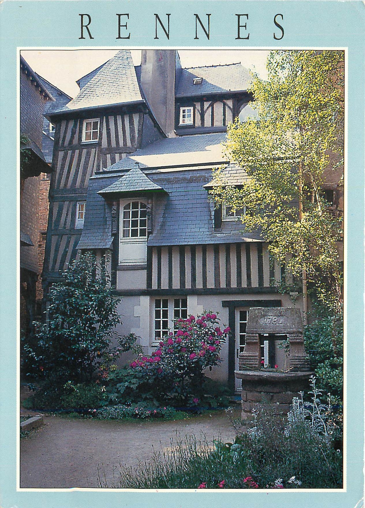 CPM Rennes Ille et Vilaine Roazon Hotel particulier rue de la Psalette 