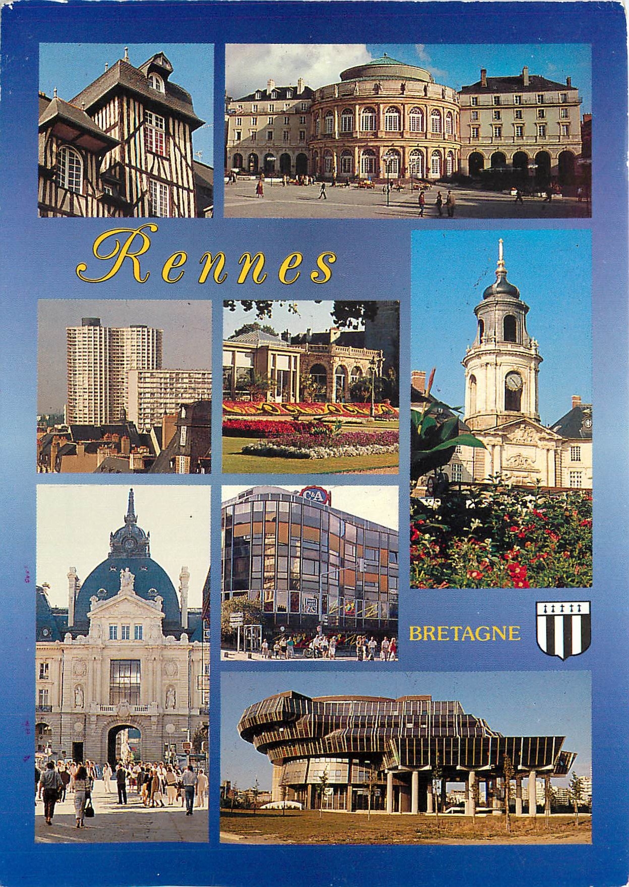 CPM Ancienne capitale de duche de Bretagne Rennes Vieilles maisons le theatre 