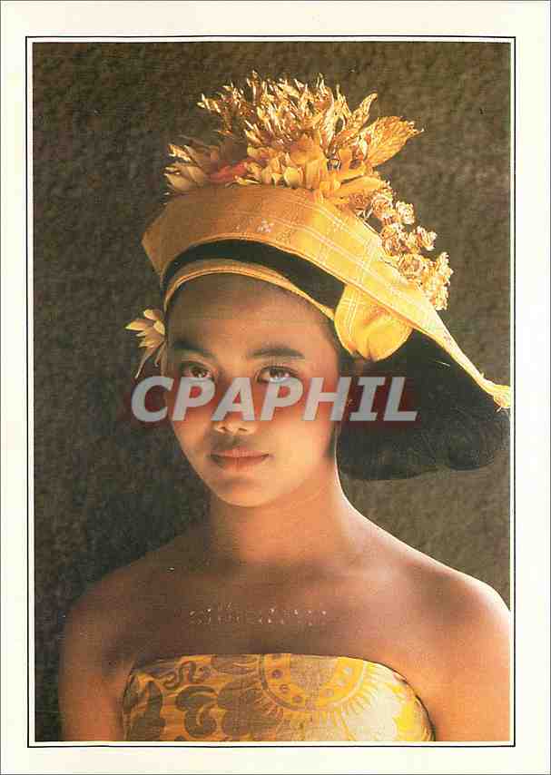 CPM Indonesia Bali Fete au temple de Den Pasar 