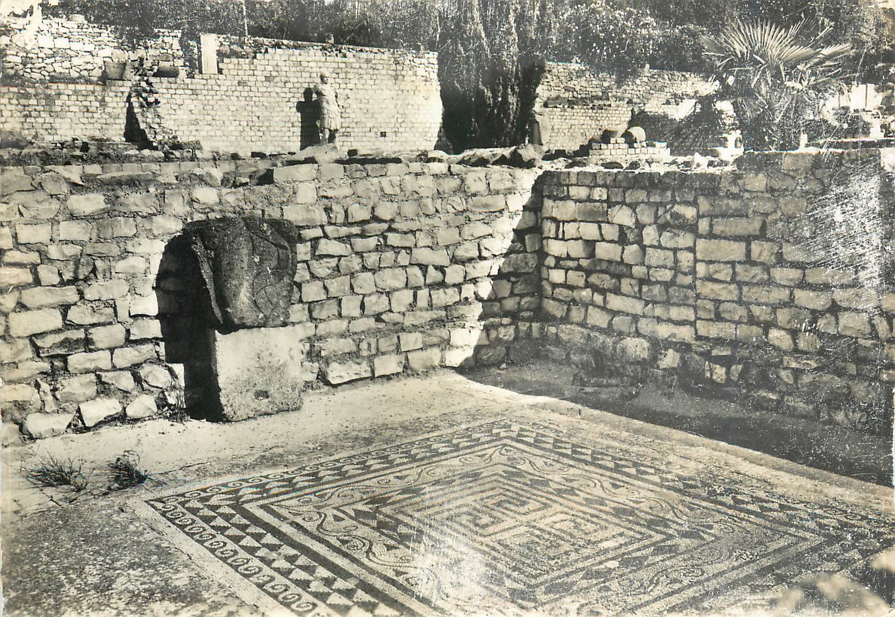 CPM Vaison la Romaine Vaucluse La Ville Romaine Maison du Buste en Argent Mosaique d'appartement 