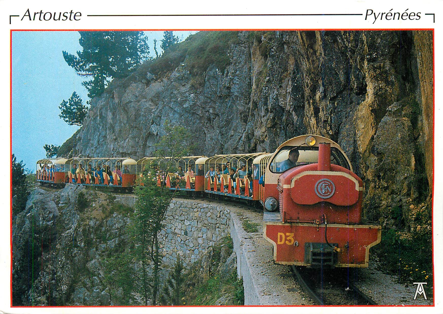 CPM Les Pyrenees Vallee d'Ossau Artouste Le petit Train vers le lac d'Artouste 