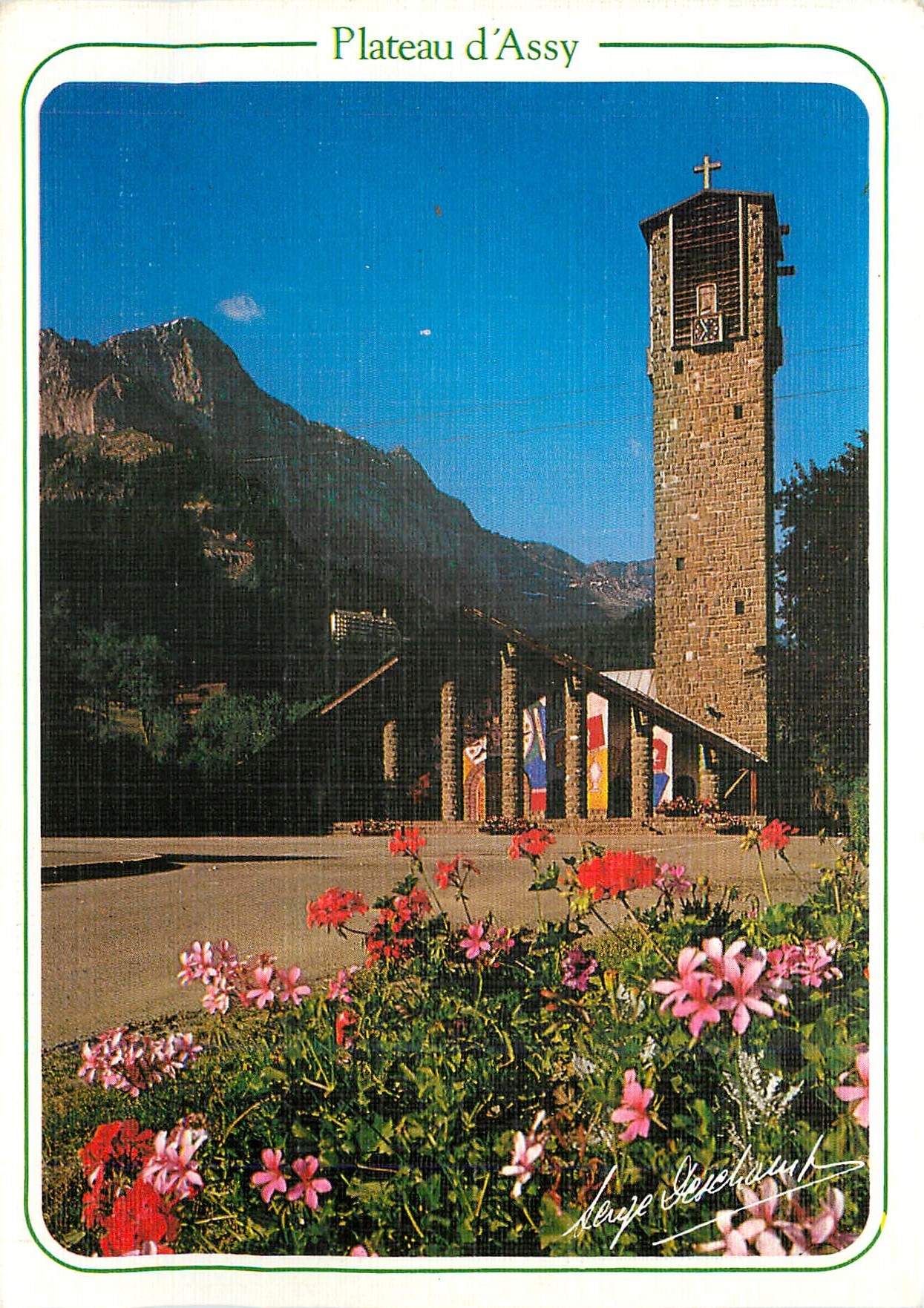 CPM Plateau d'Assy Haute Savoie L'eglise t l'Aiguille de Plate 