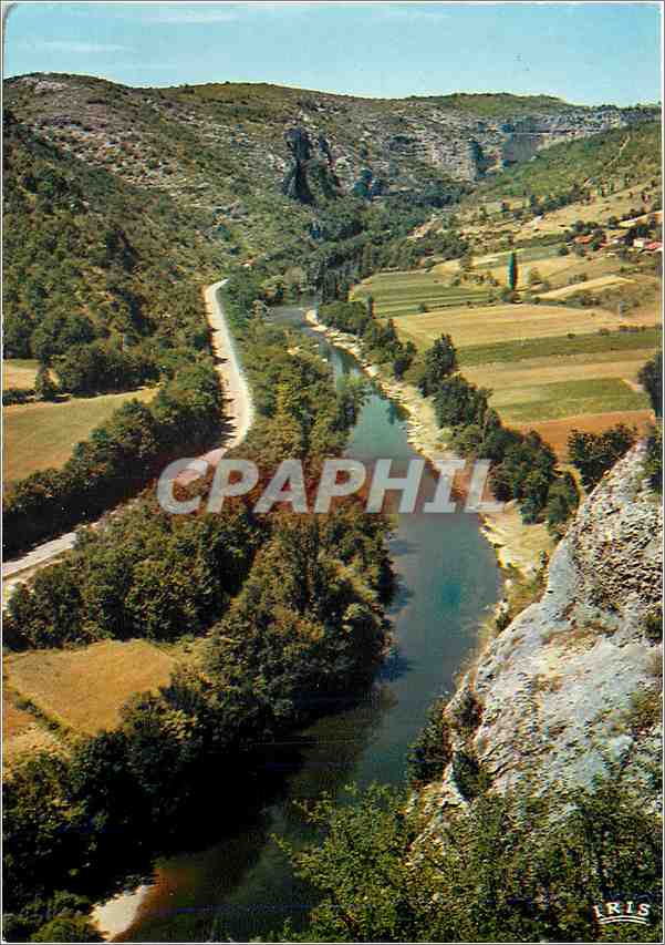 CPM Les Gorges de l'Aveyron La route touristique 