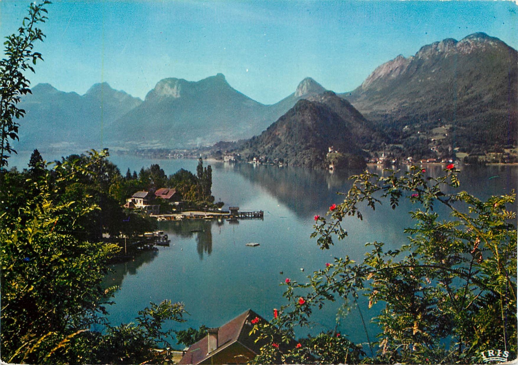 Lac d'Annecy — La baie de Talloires et la presqu'île de Duingt — IRIS
