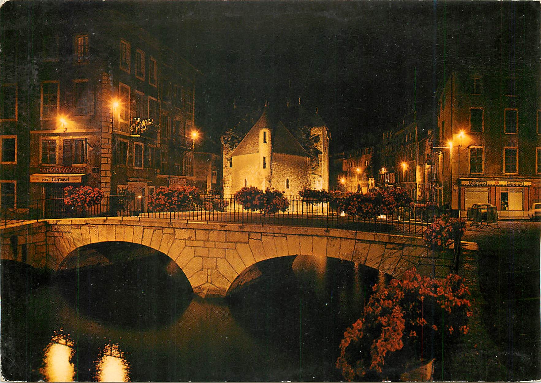 CPM Annecy la nuit Les Vieilles Prisons 