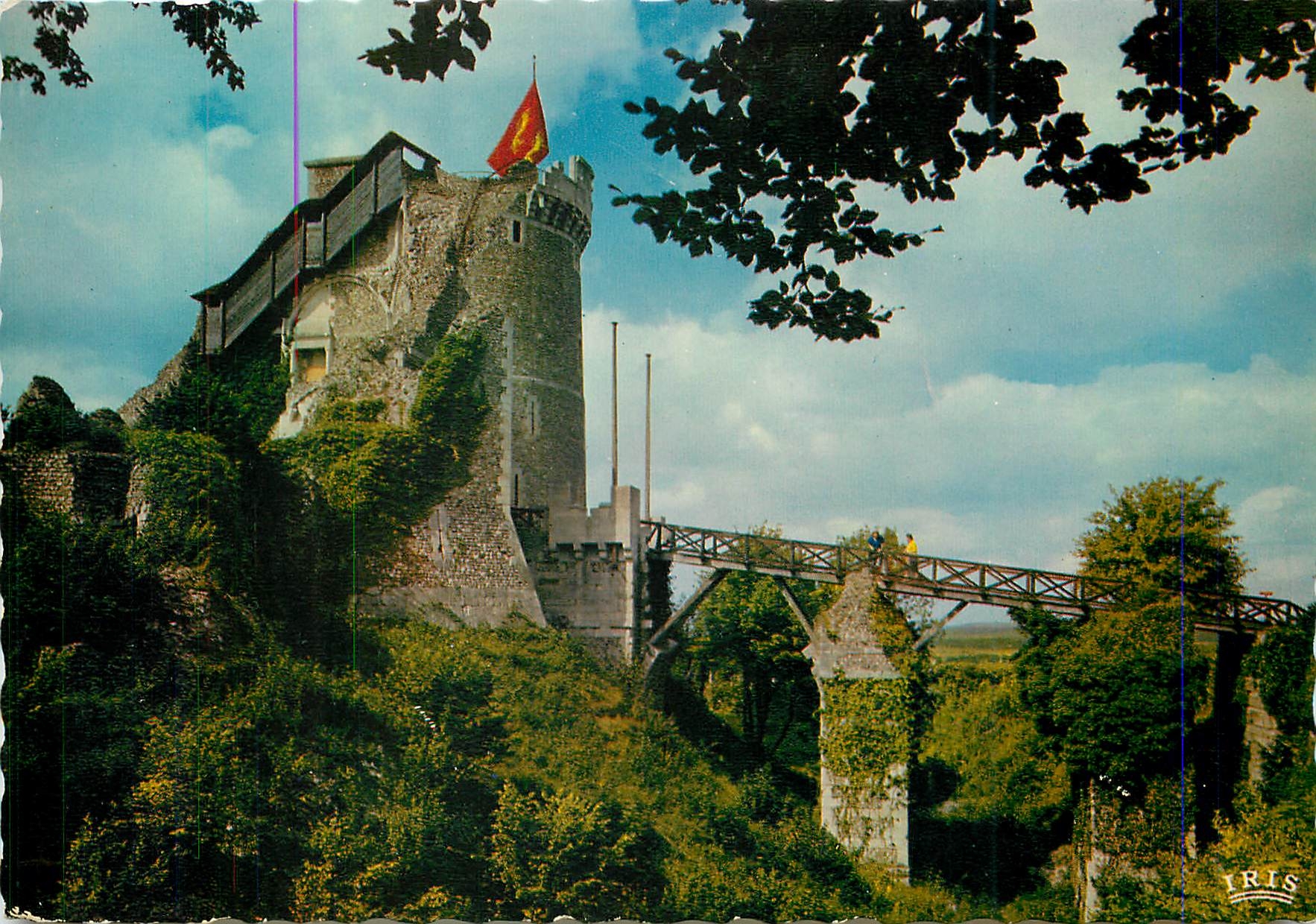 CPM En Normandie Le Chateau de Robert le Diable et le Vieux Pont 