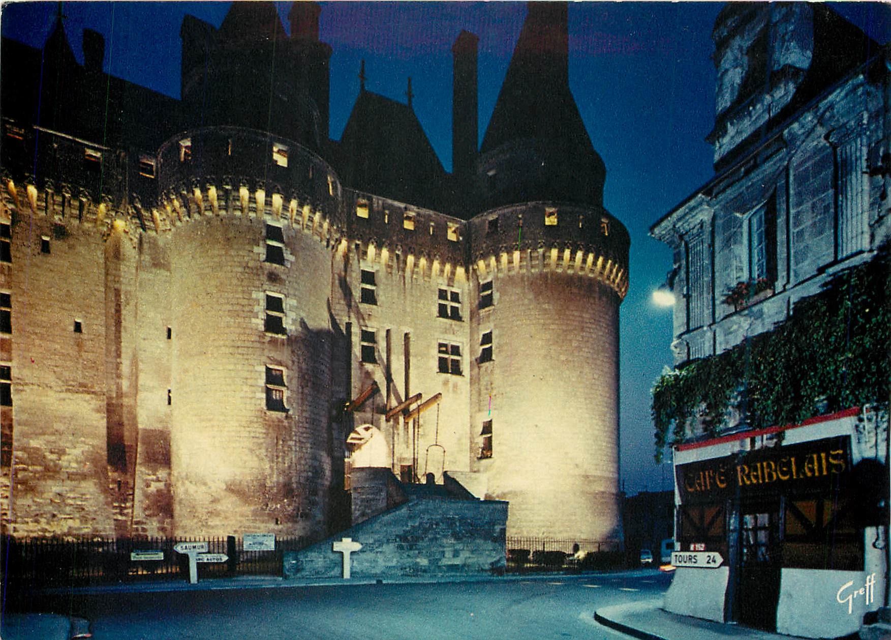 CPM Langeais Indre et Loire C'est Louis XI qui fit elever l'edifice 
