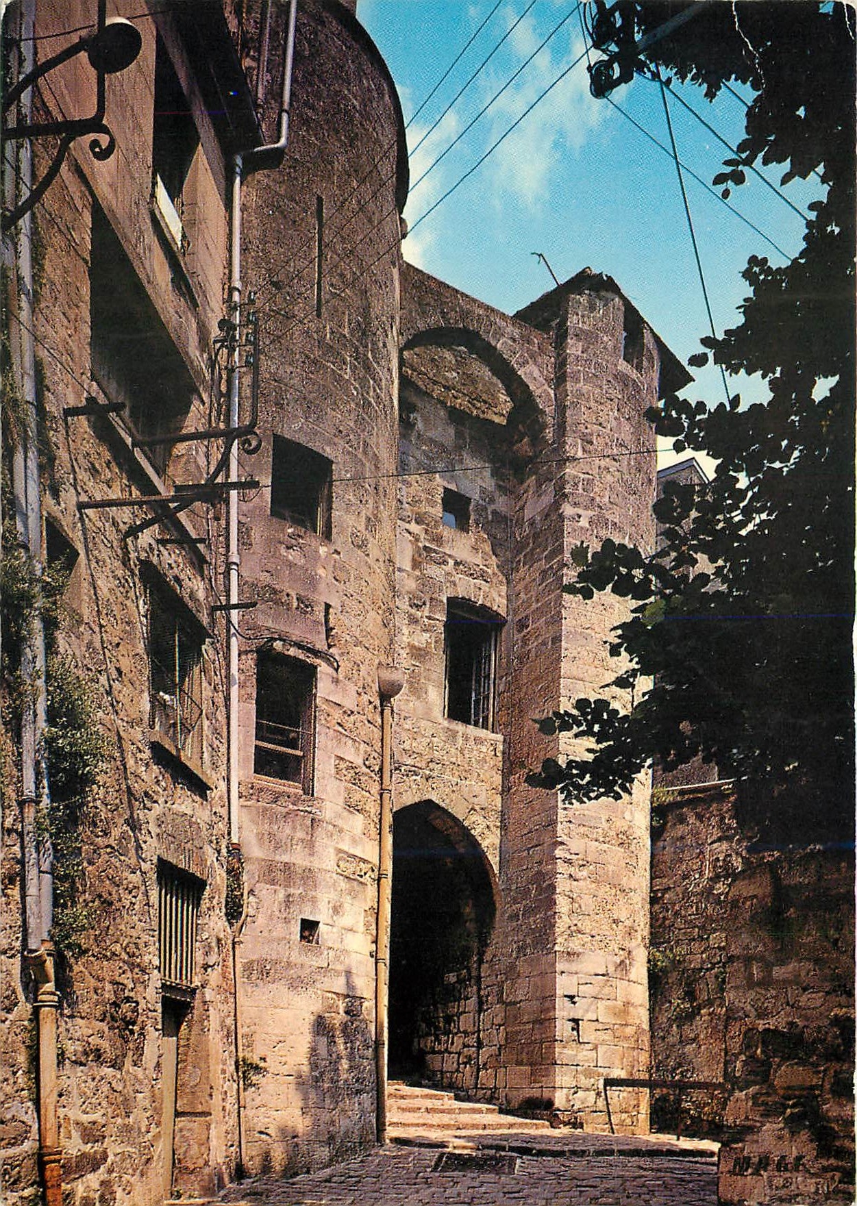 CPM Laon Aisne Porte fortifee des Chenizelles 