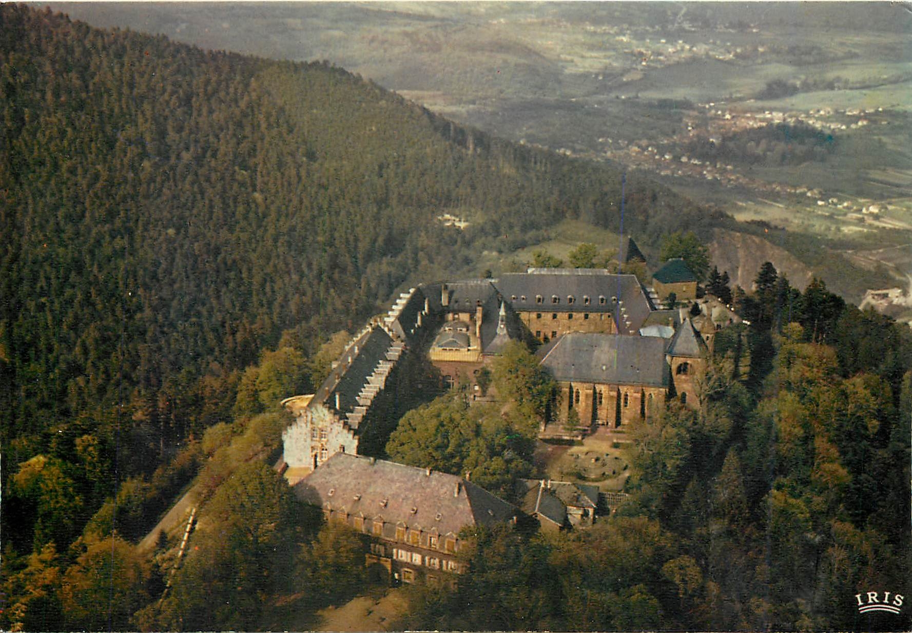 CPM Mont Sainte Odile La Couvent et la Plaine d'Alsace 