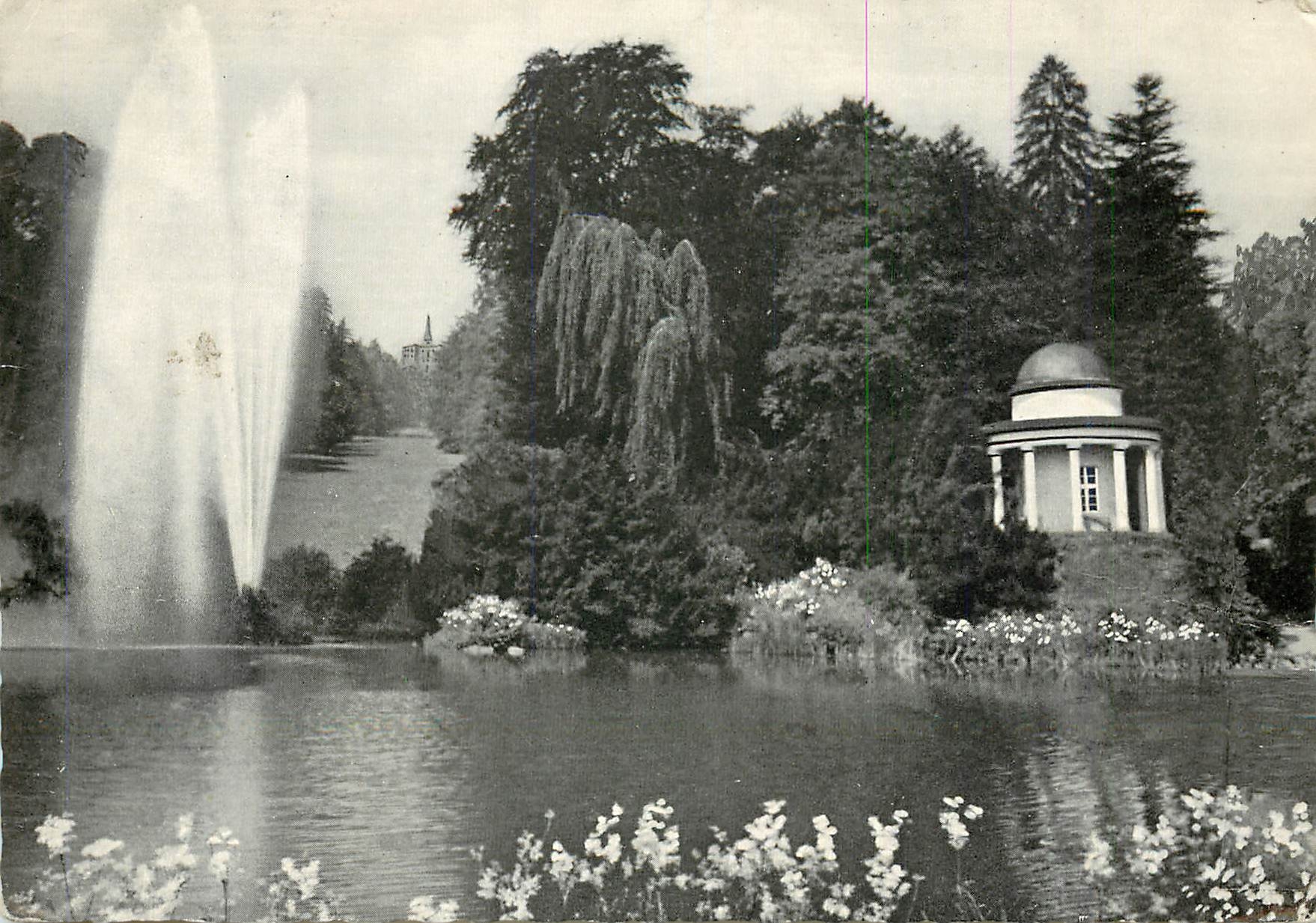 CPM Kassel Wilhelmshohe Schlossteich mit Blick zum Herkules 