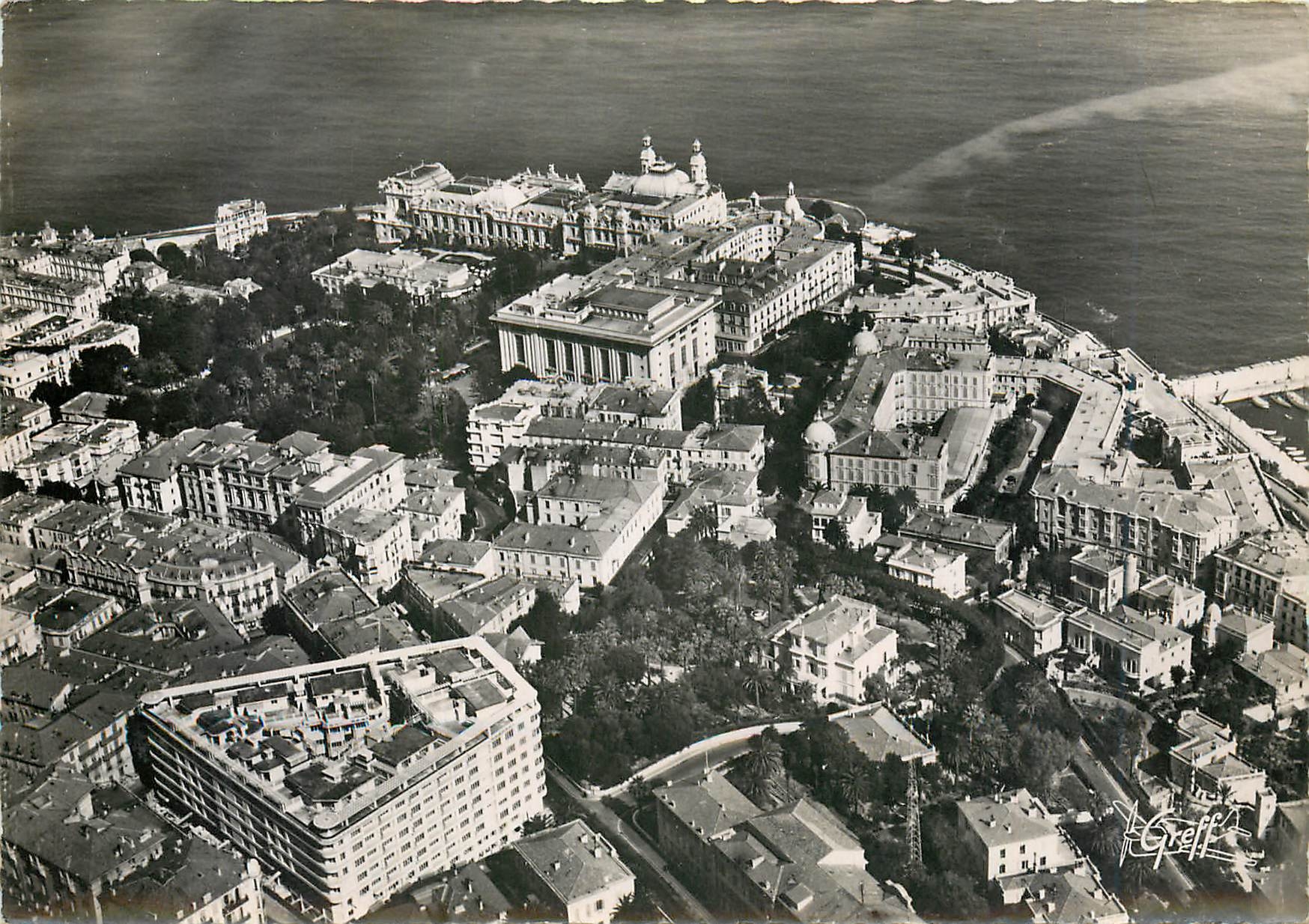 CPM Monte Carlo Vue aerienne Le Casino le Sporting et le Victoria 