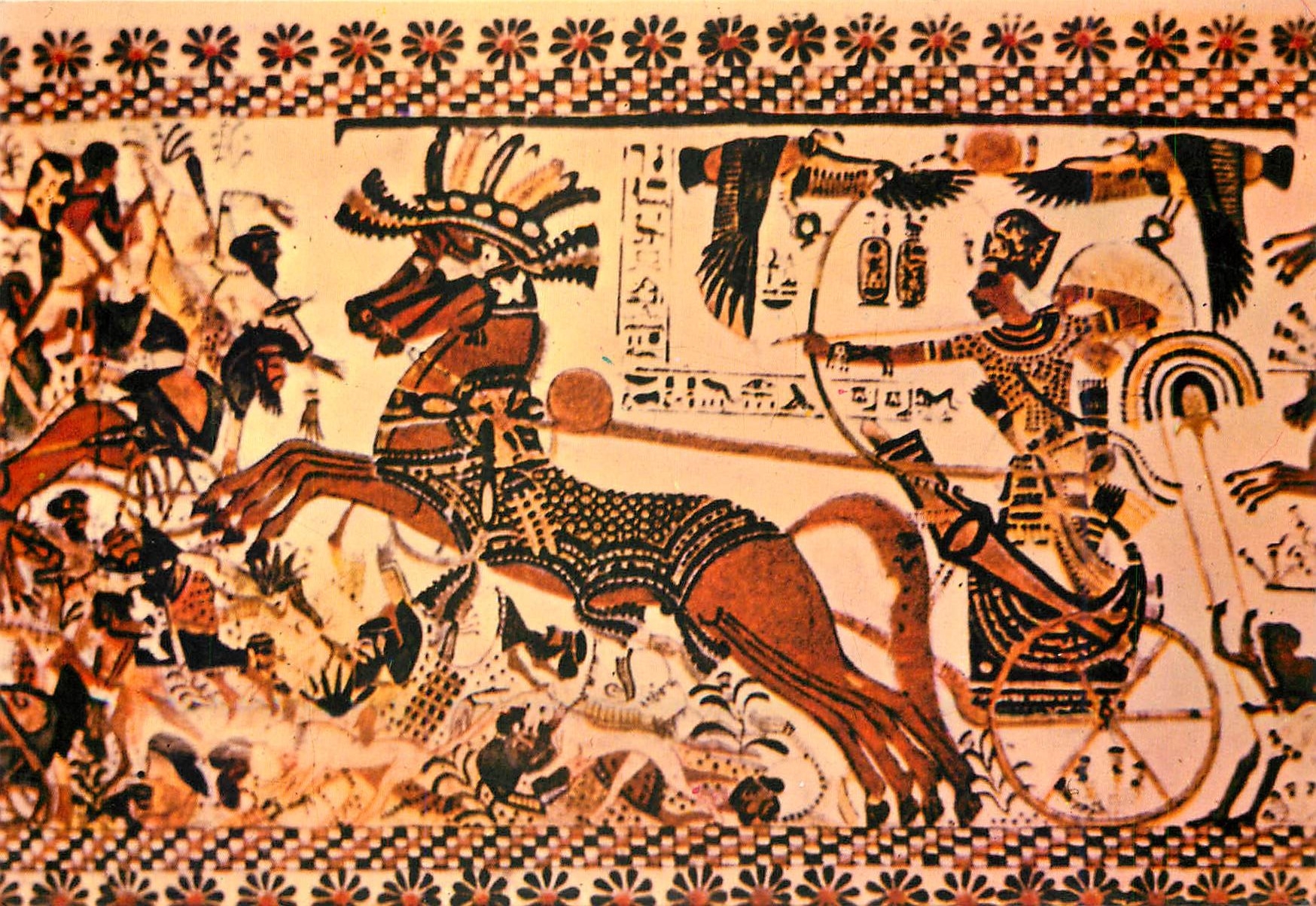 CPM Le Musee Egyptien Le Caire Tutankhamens Treasures Le Roi luttant l'ennemi asiatique 