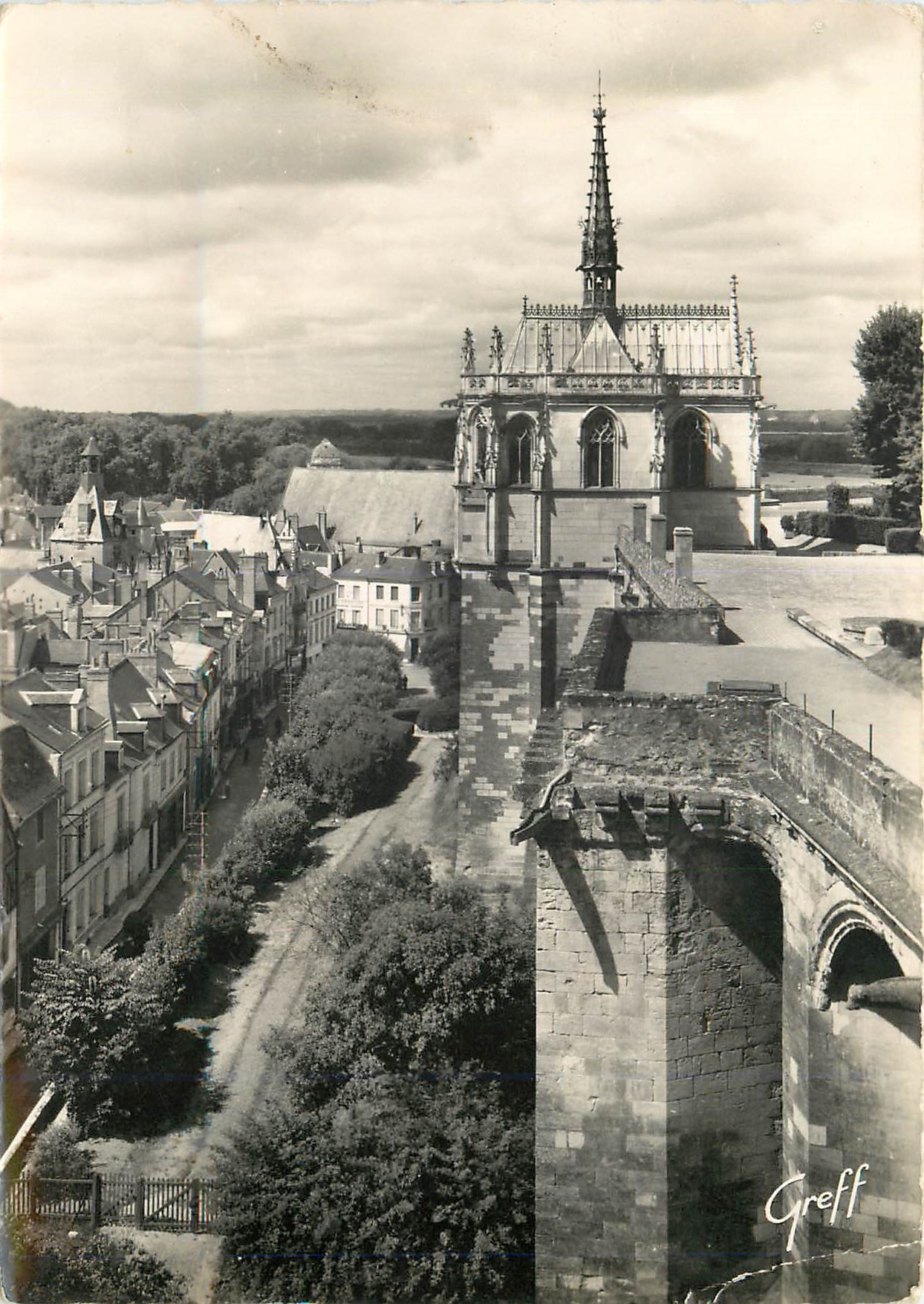 CPM Amboise Indre et Loire La Chapelle Saint Hubert 