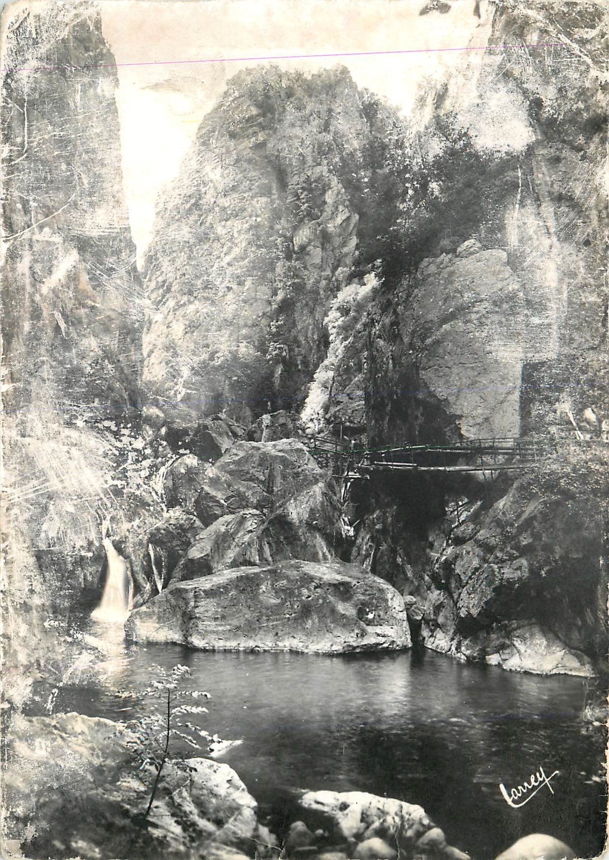 CPM Amelie les Bains PO Perle des Pyrenees Gorges du Mondony Cascade de la source Renale 