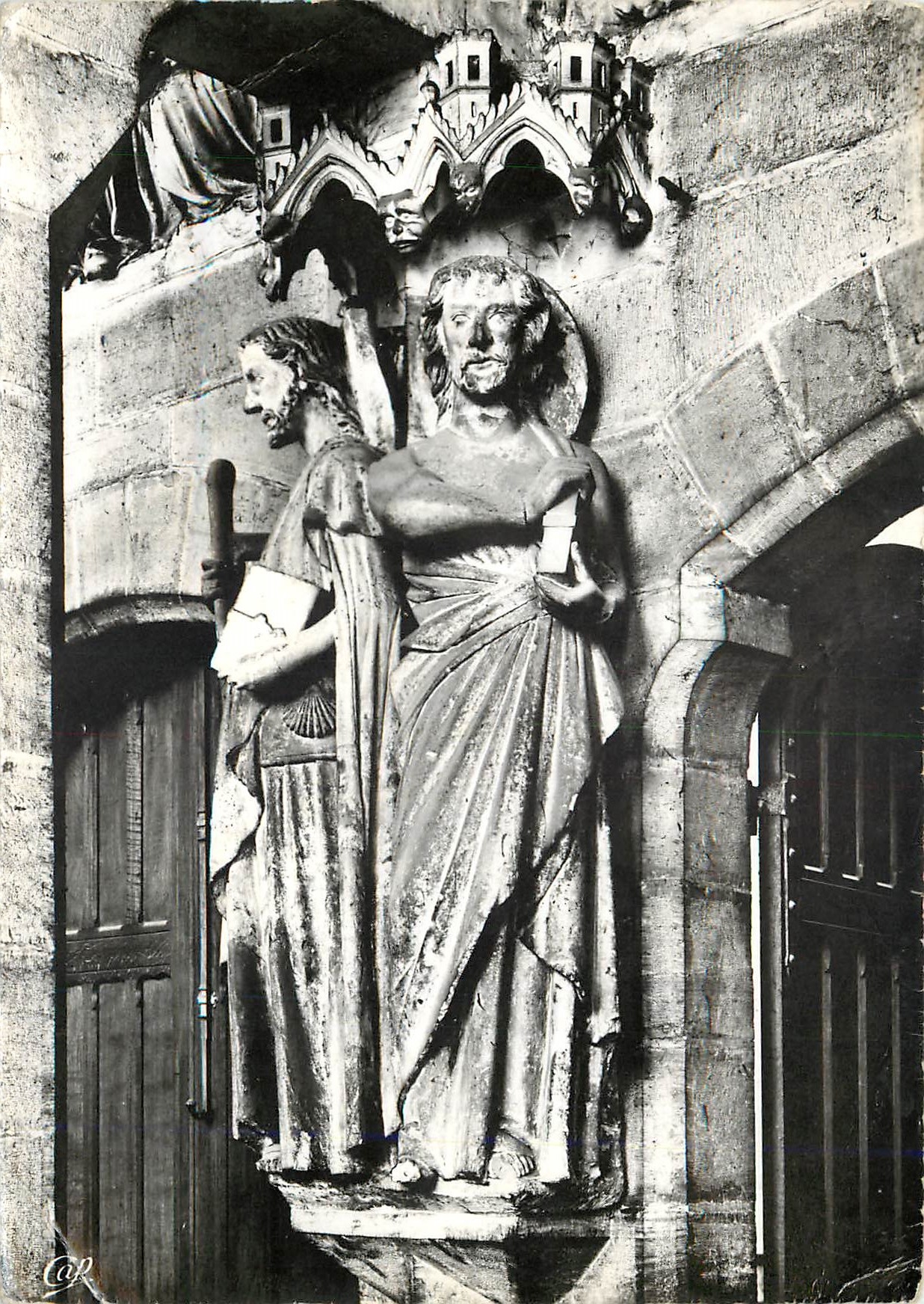 CPM Bayonne Cathedrale Sainte Marie Portail interieur Saint Jacques Saint Mathieu 