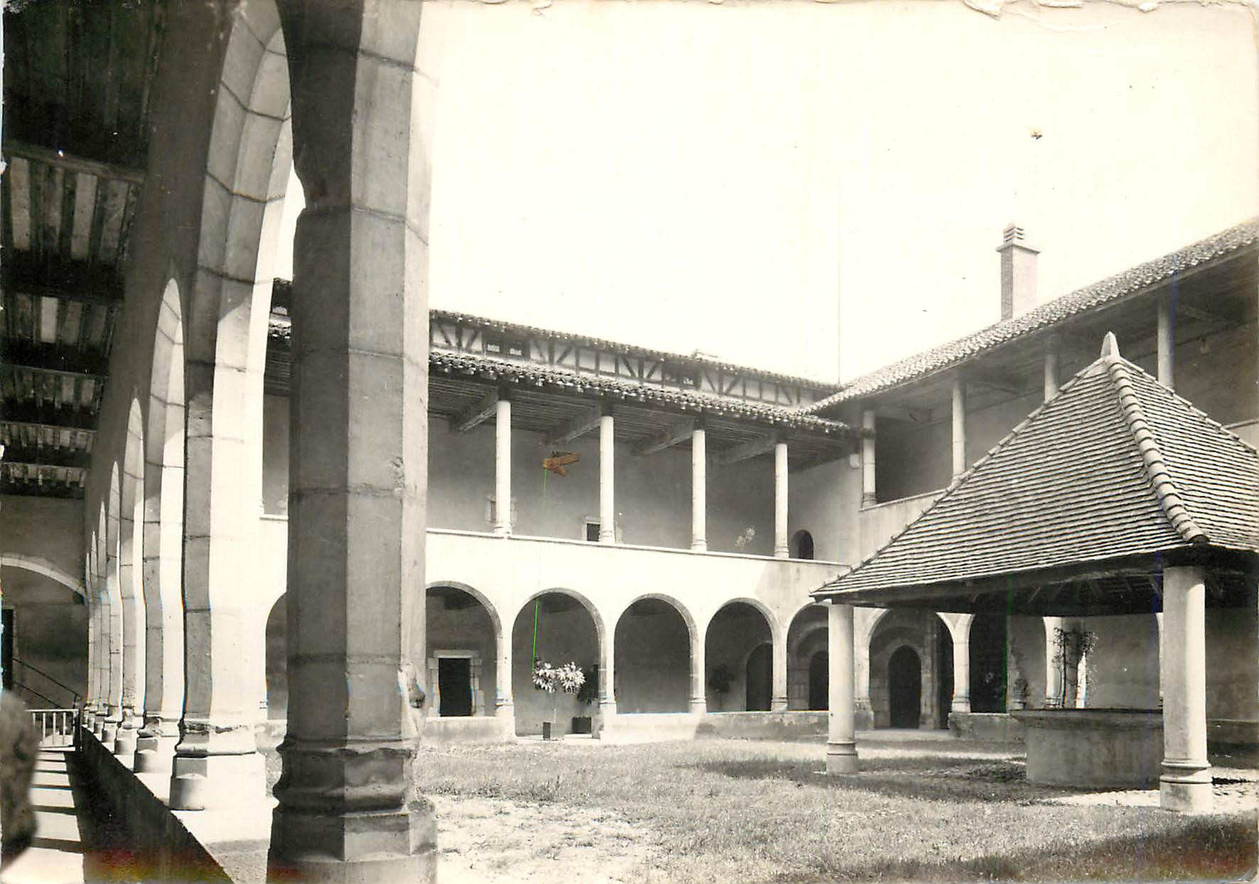 CPM Bourg en Bresse Ancien Monastere de Brou 