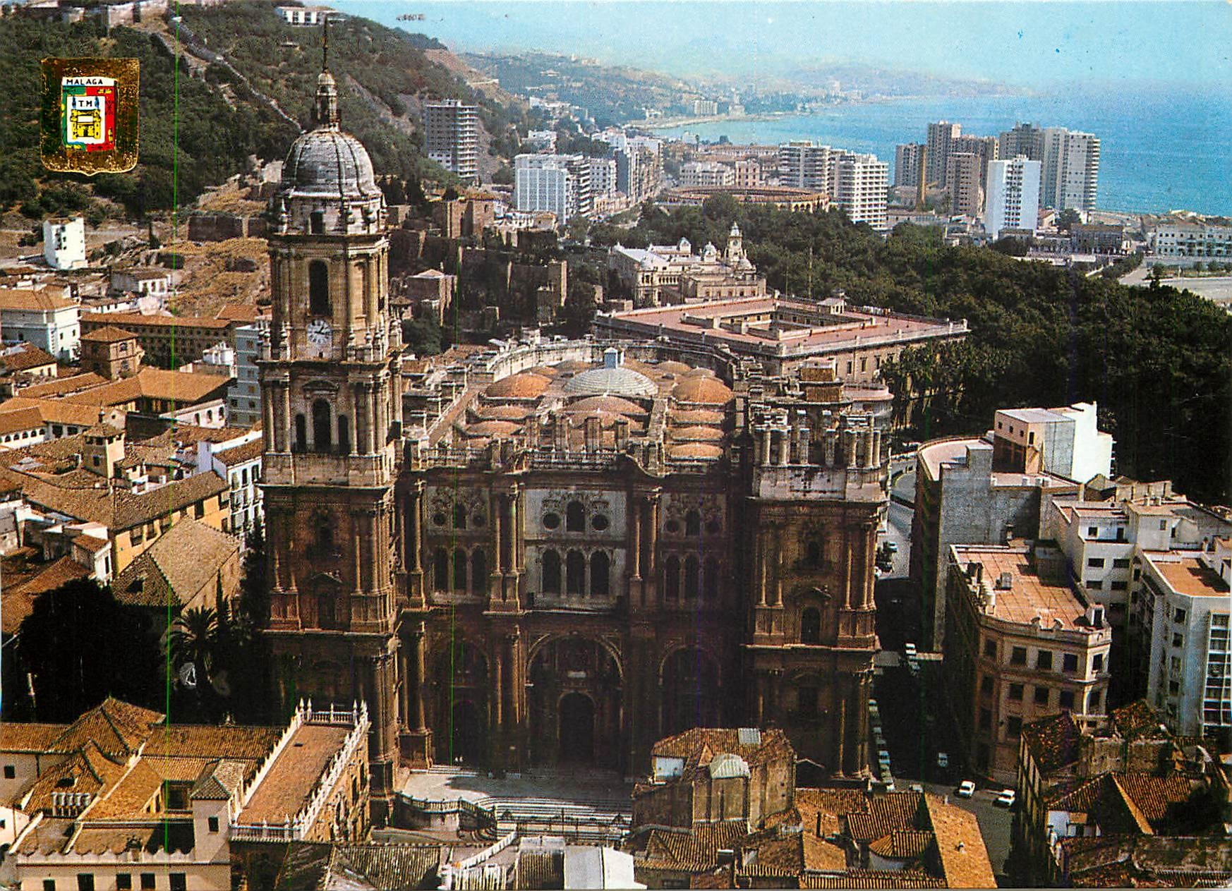 CPM Malaga Vue aerienne de la Cathedrale 