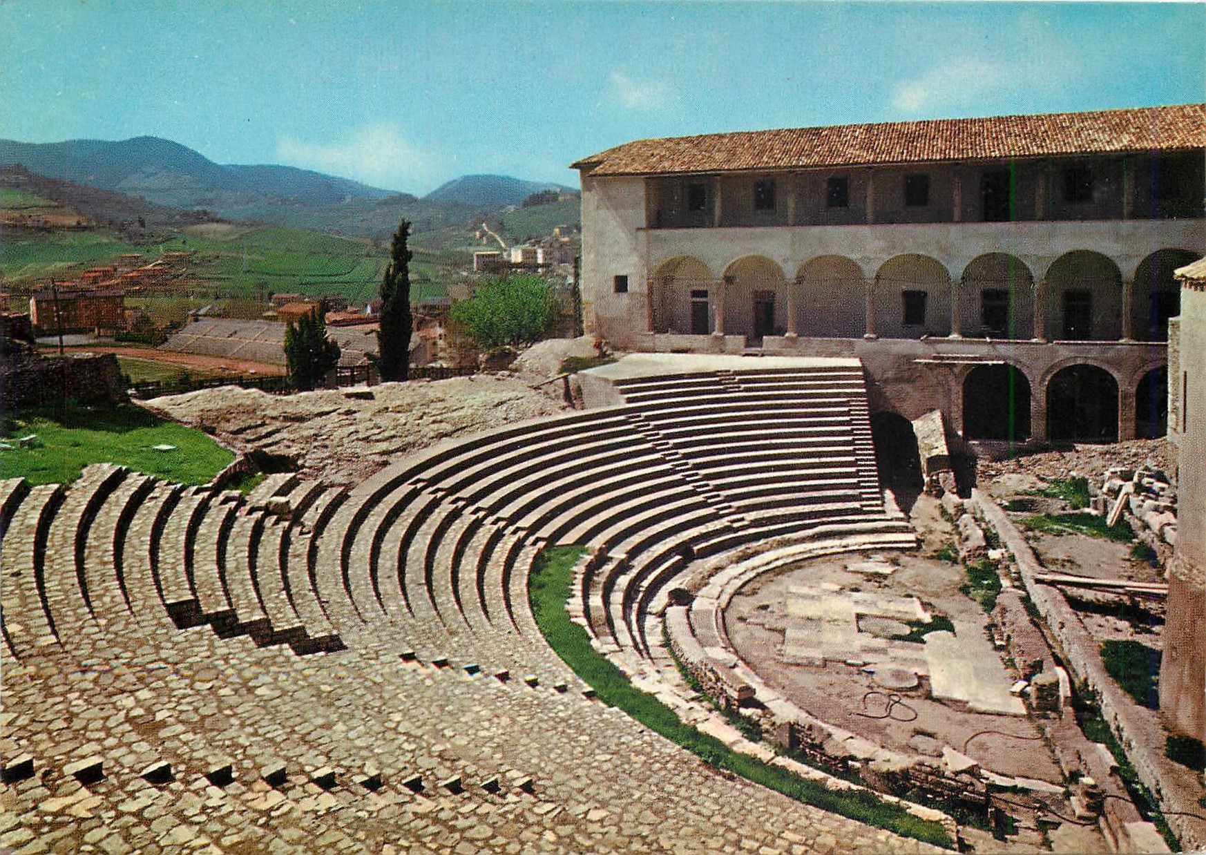 CPM Spoleto Theatre Romain 