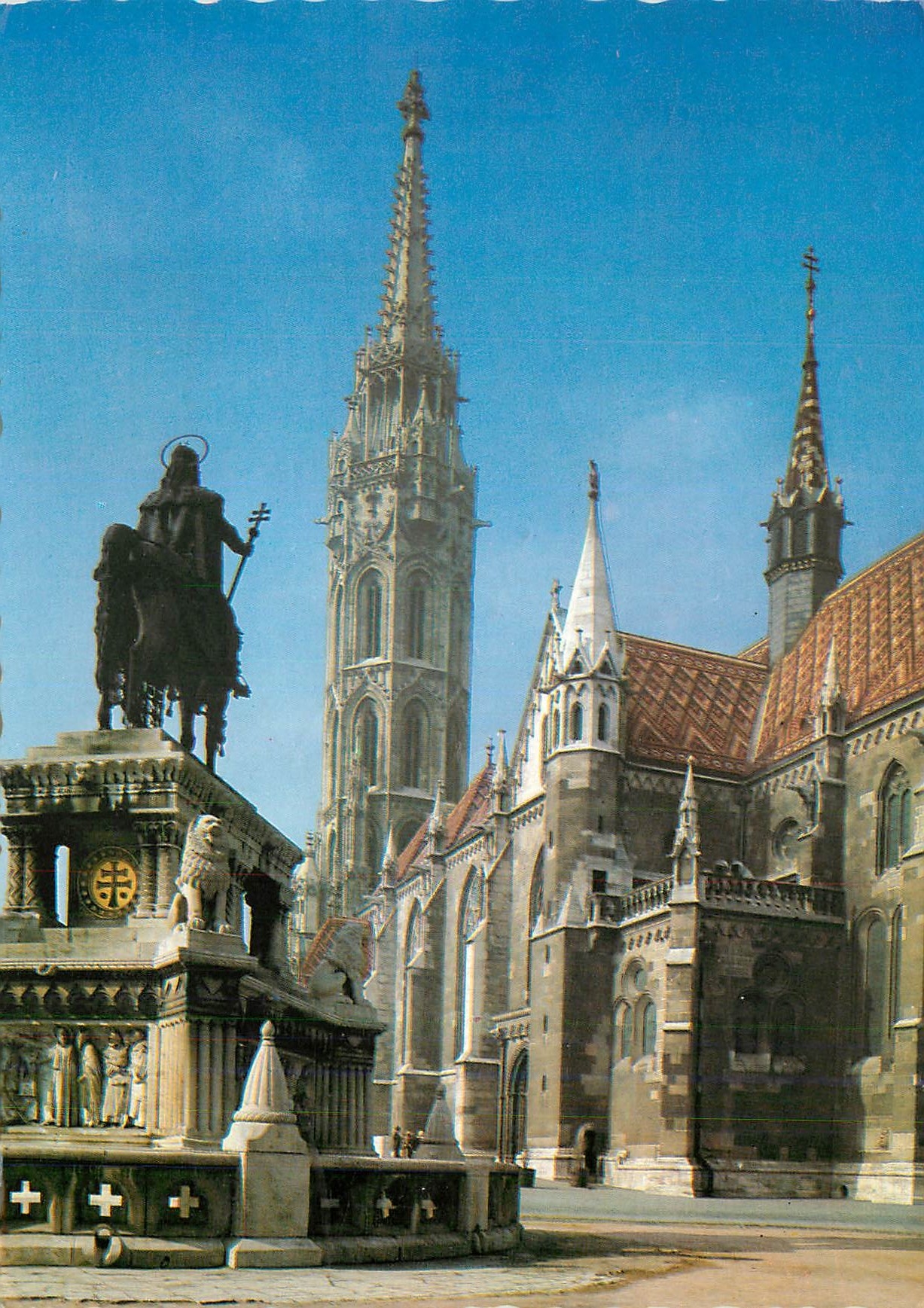 CPM Budapest Matthias Church with St Stephens Statue 