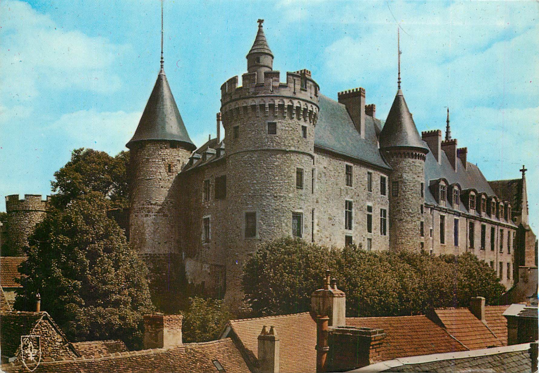 CPM Le Bourbonnais Pittoresque Chateau de Lapalisse 