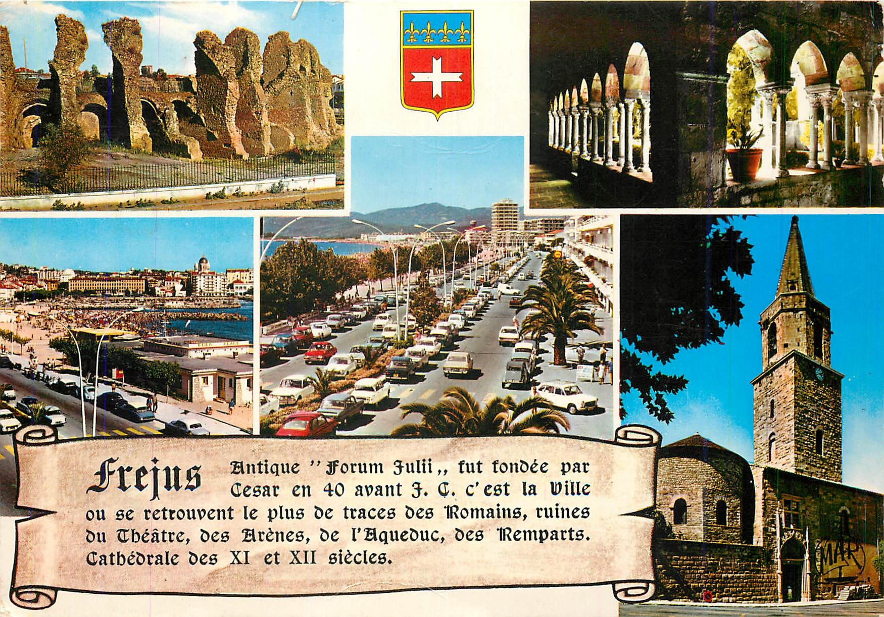 CPM La Cote d'Azur Frejus Les Arenes Romaines Le Cloitre Le Boulevard de la Liberation 