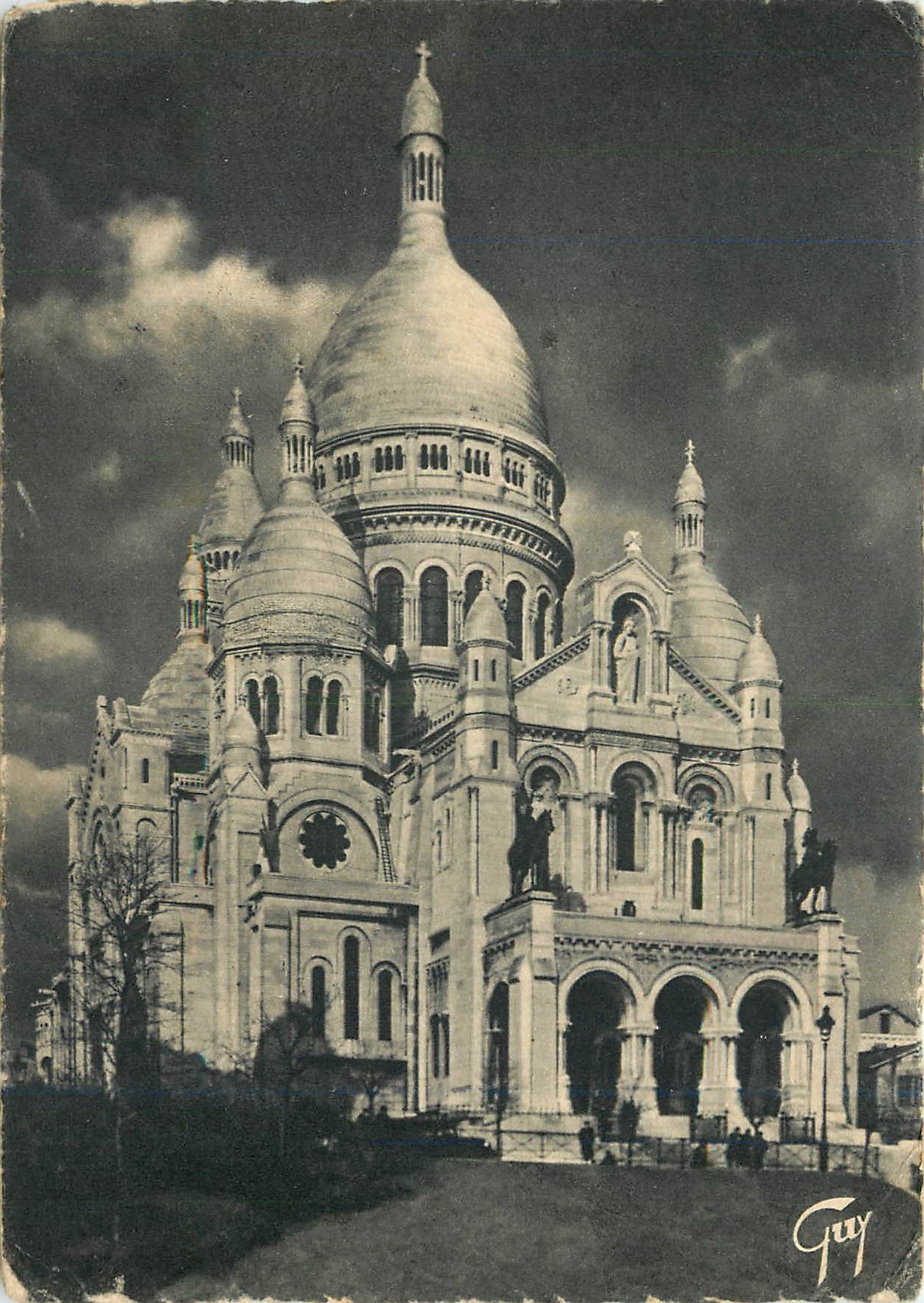 CPM Paris Basilique du Sacre Coeur 